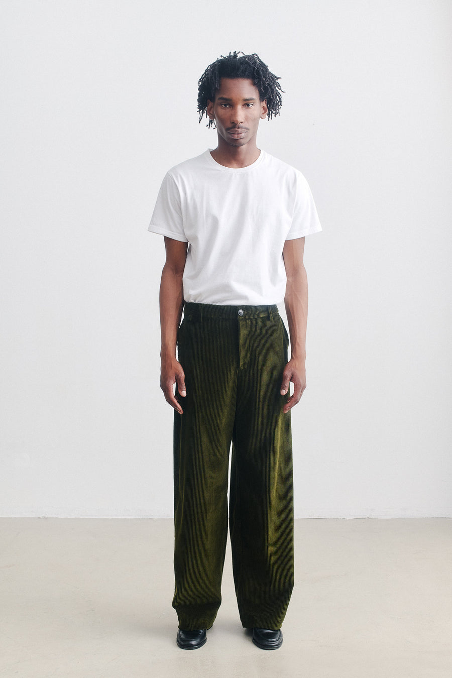 SPORTIVO STORE_Vali Chino Olive Corduroy