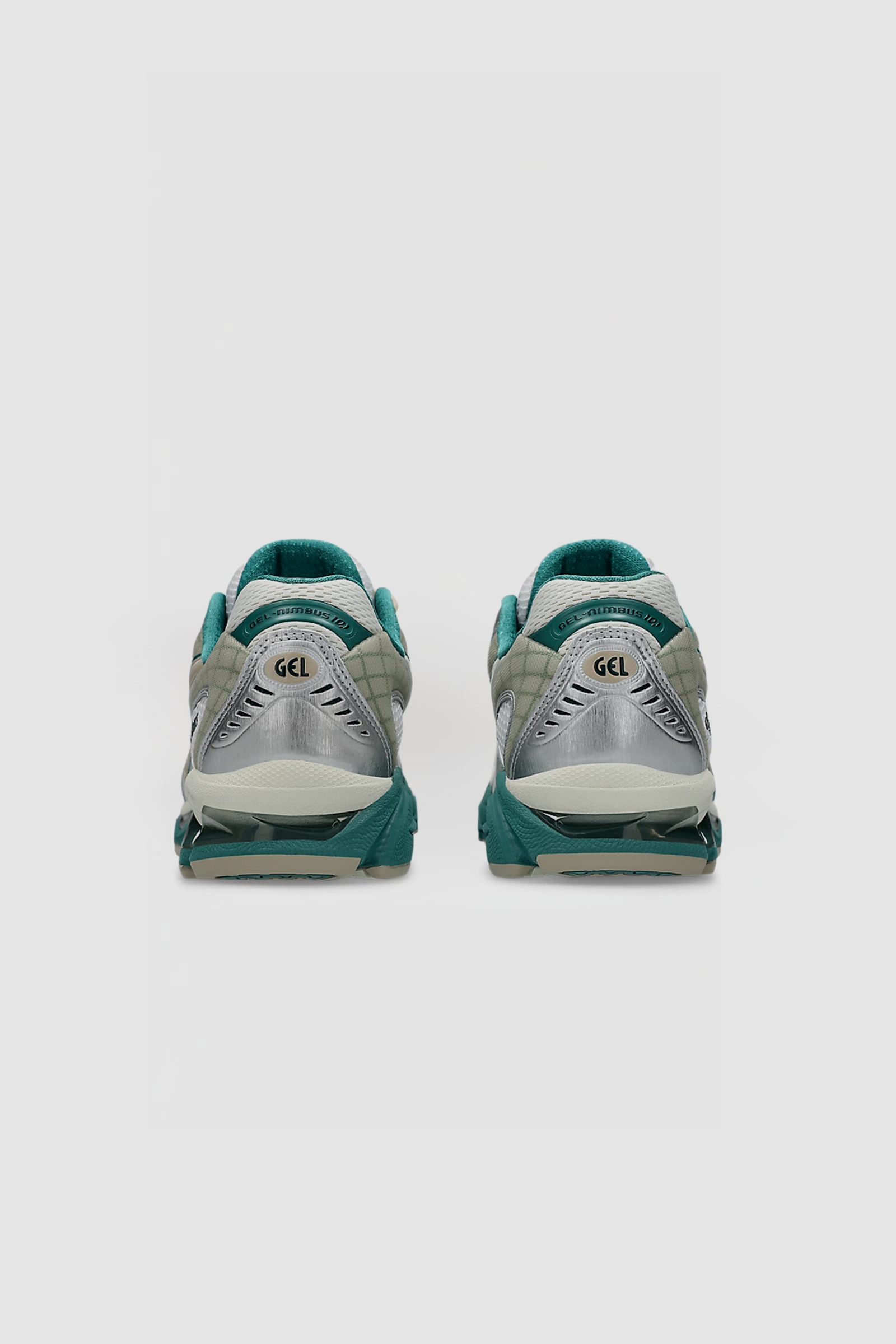 Gel-Nimbus 10.1 White/ Rainy Lake_5