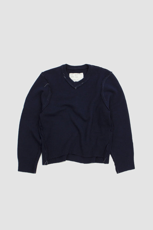 SPORTIVO STORE_Frankenstein V-Neck Sweater Navy