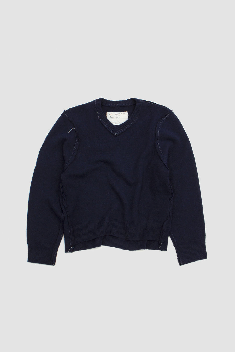 SPORTIVO STORE_Frankenstein V-Neck Sweater Navy