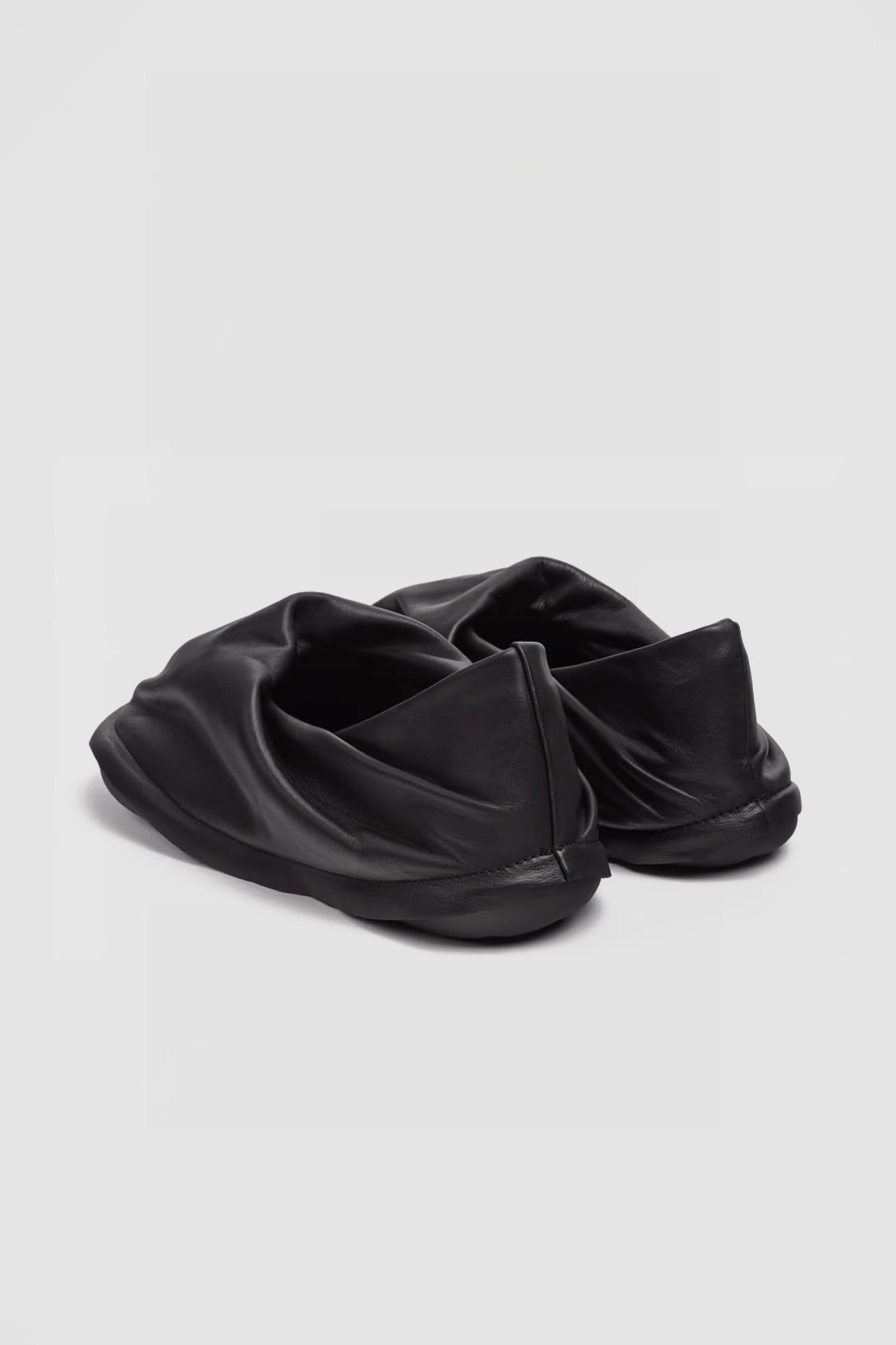 X ISSEY MIYAKE Peu Form Black_2