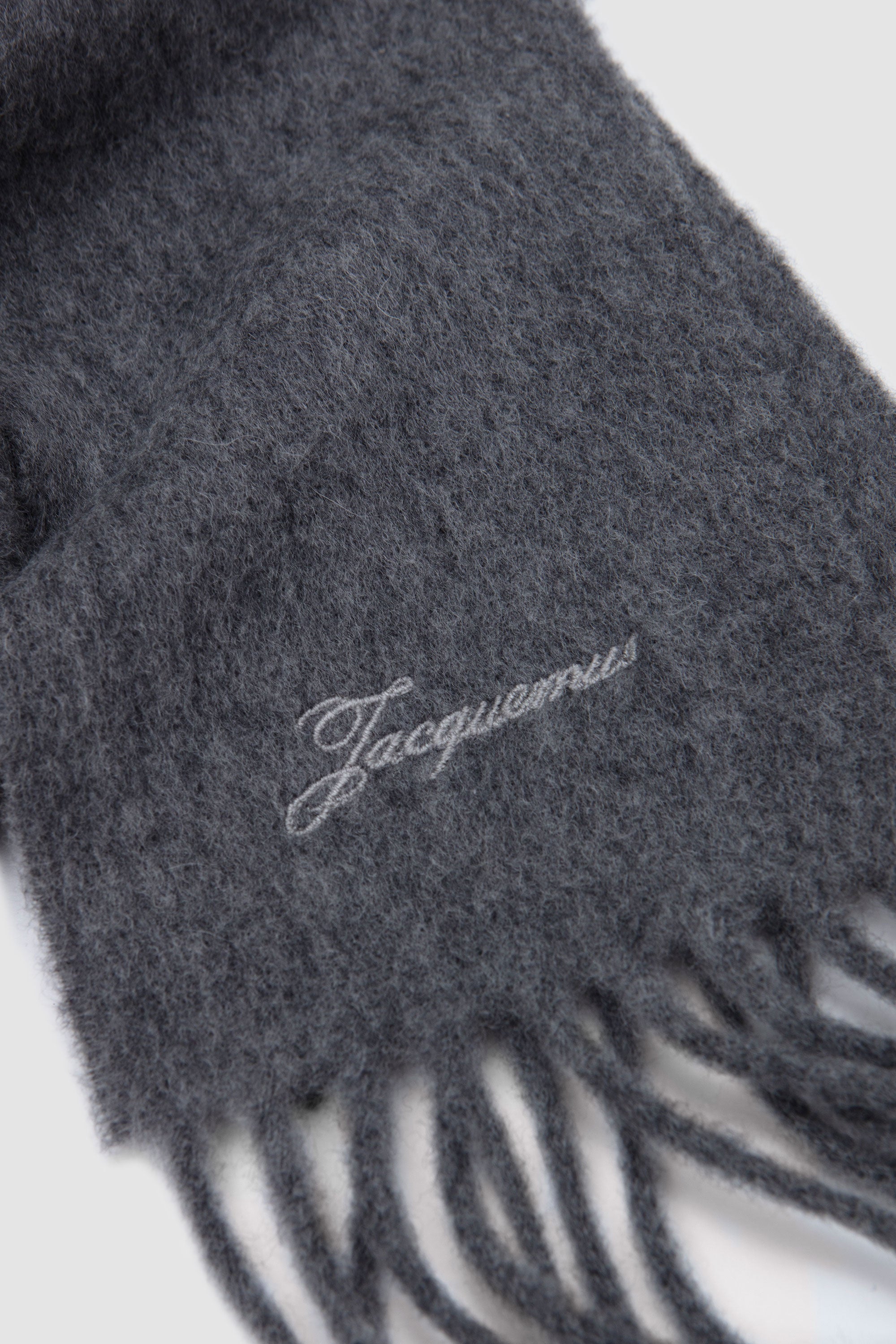 L'Echarpe Tailleur Fine Dark Grey