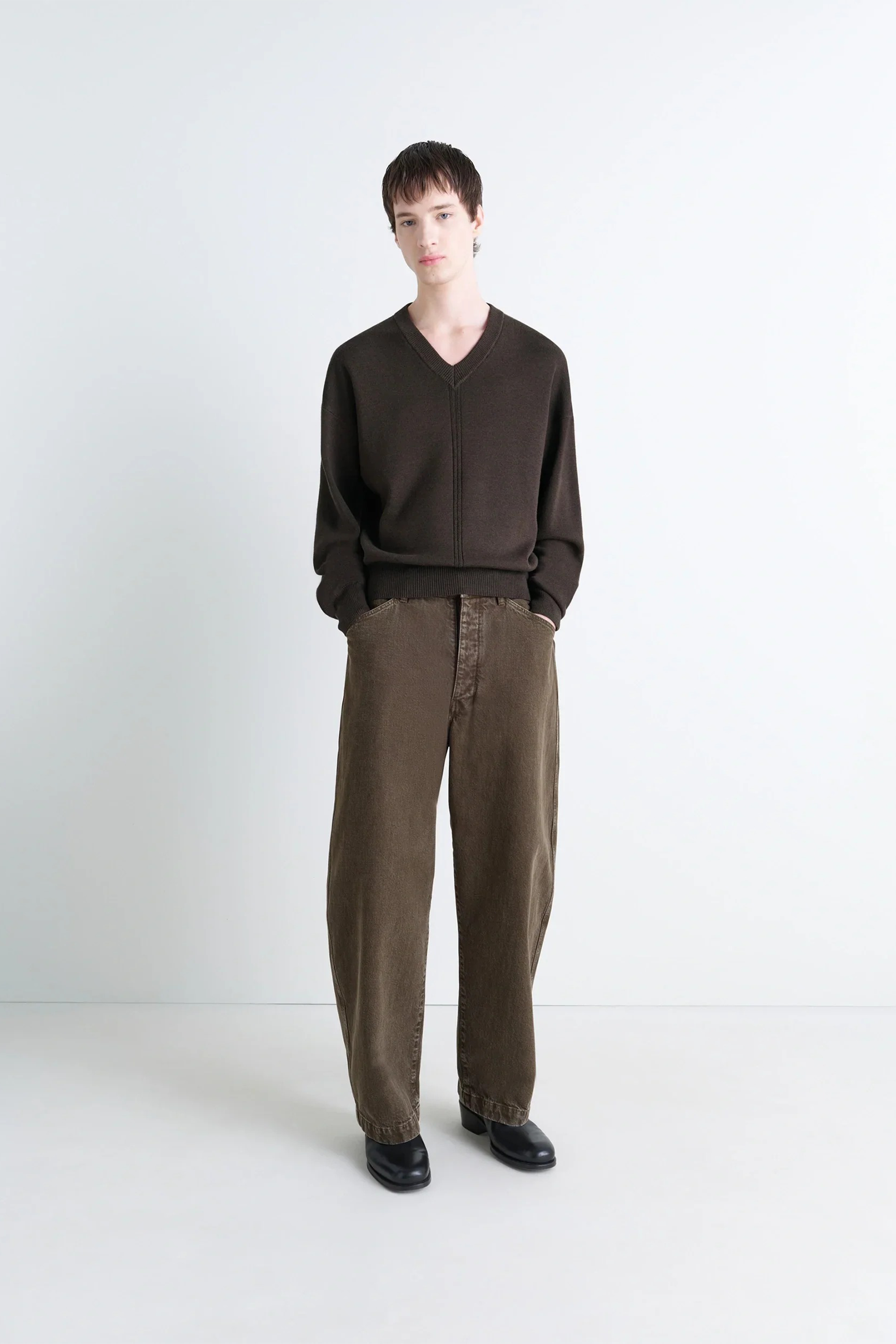 V Neck Sweater Dark Cacao
