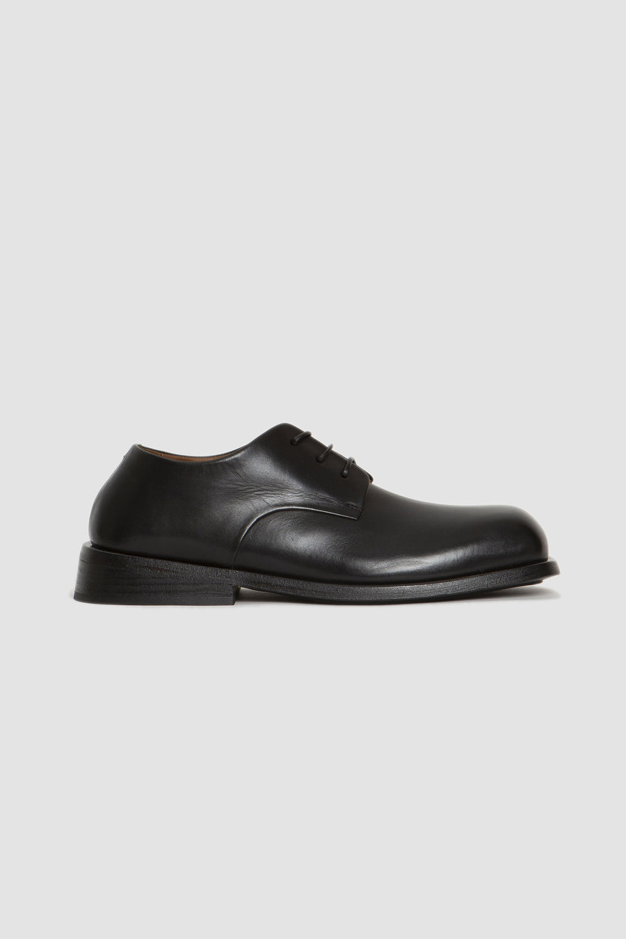 SPORTIVO STORE_Tello Derby Black