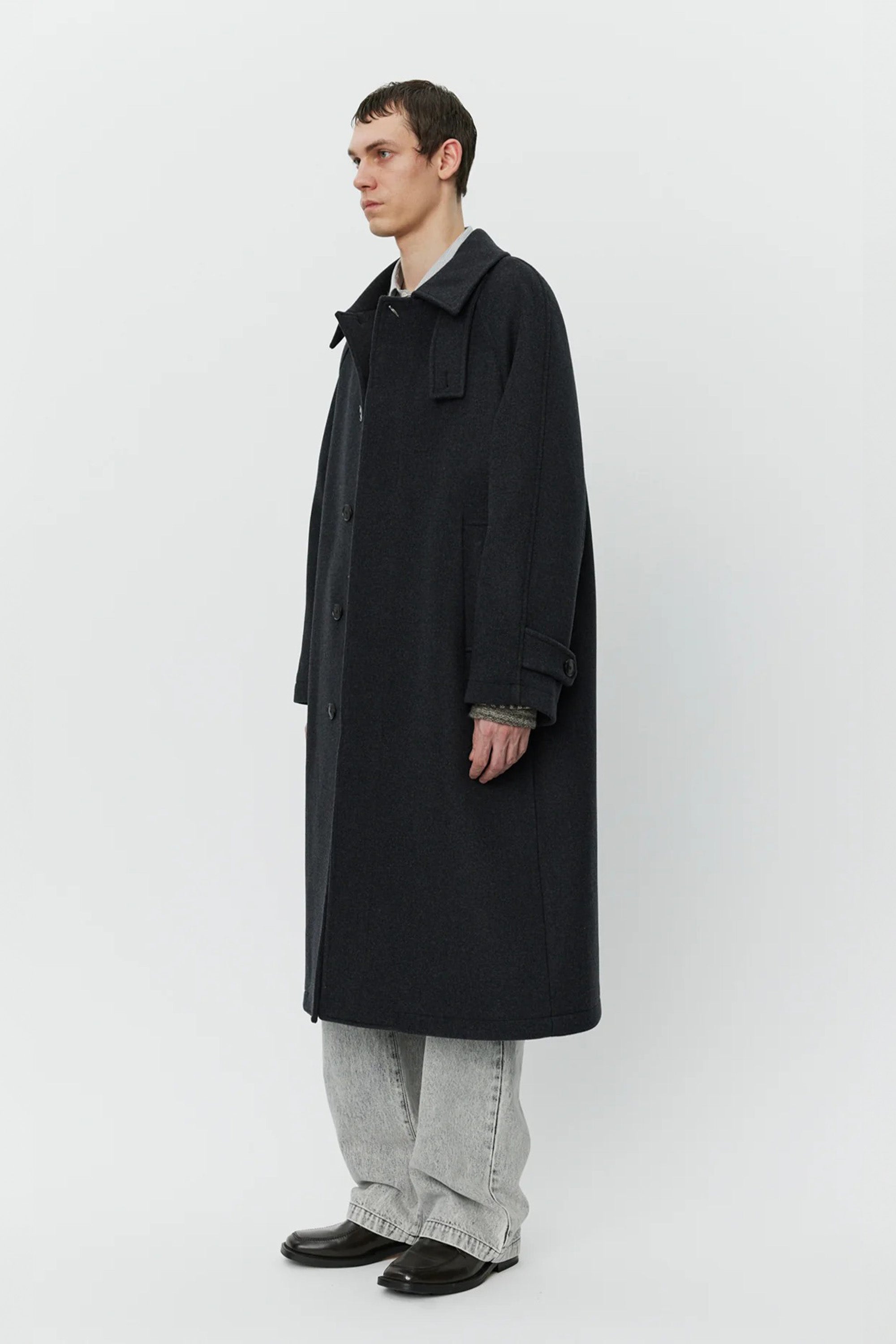 Installation Coat Dark Grey Recycled Wool