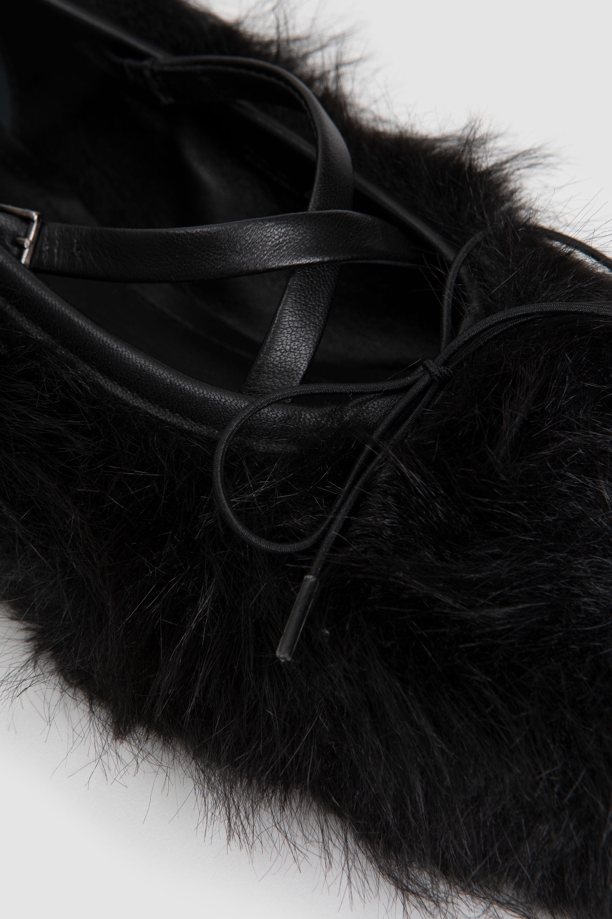 Faux Fur Criss Cross Ballerina Black_5