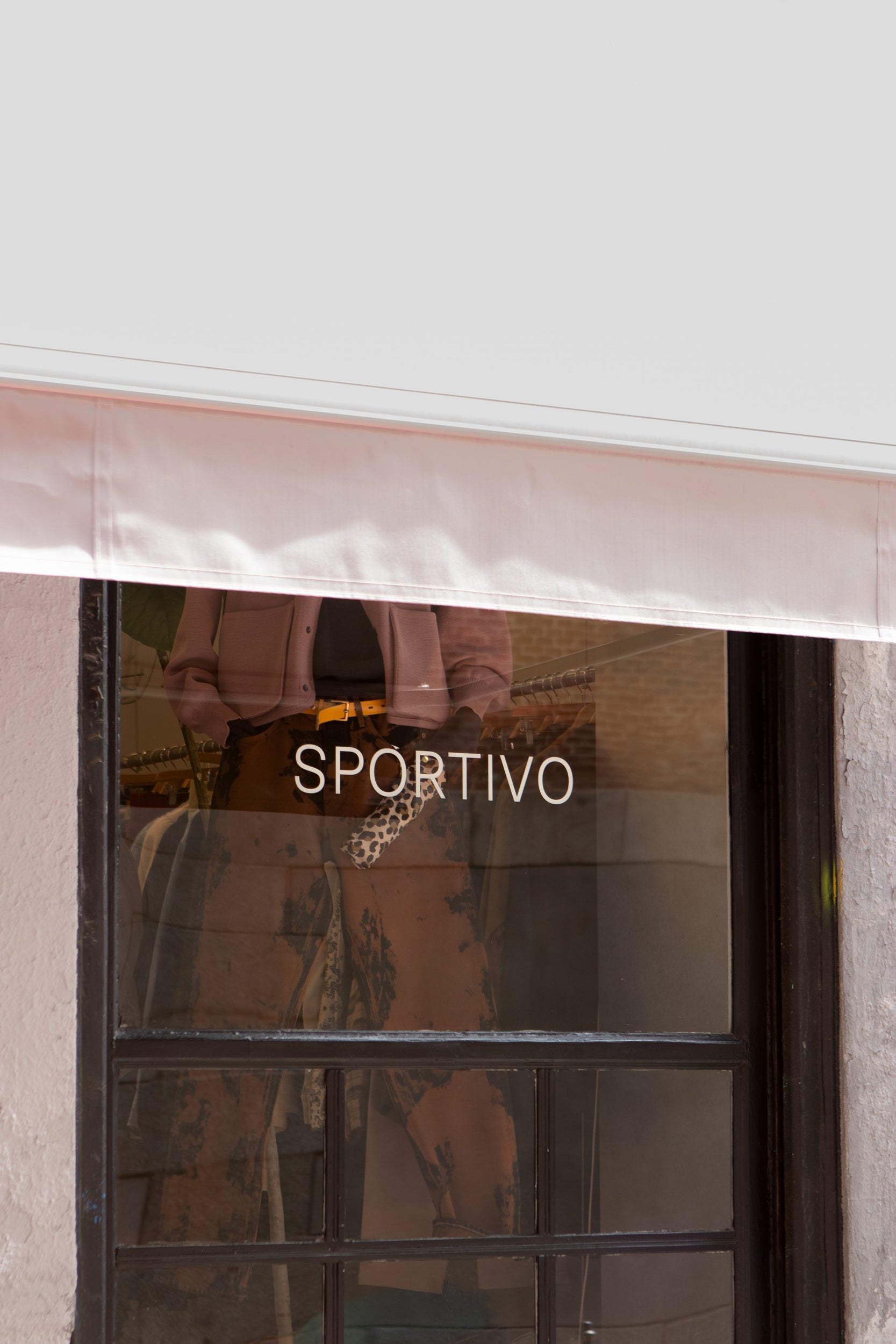 SPORTIVO STORE_Conde Duque store_1