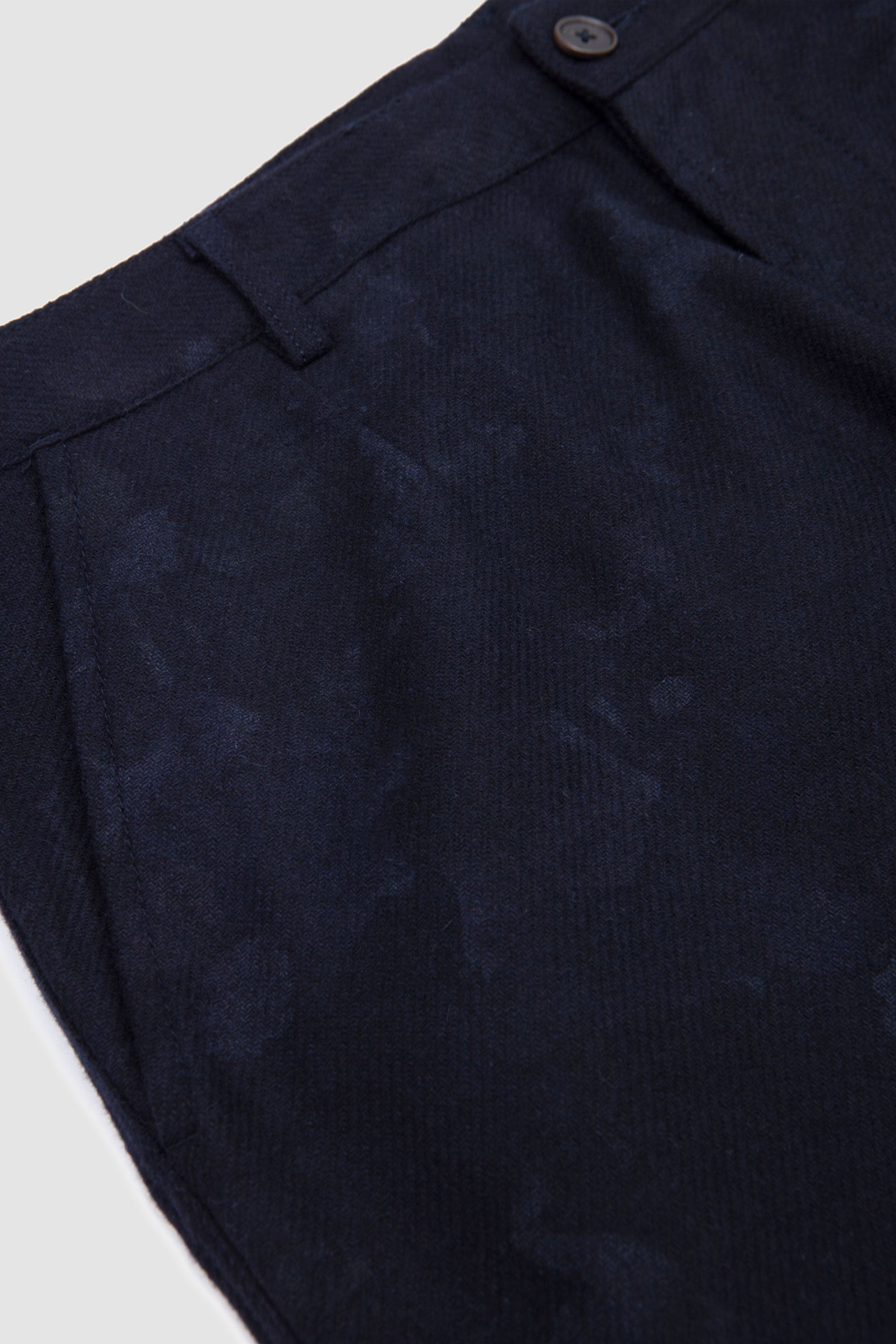 Super Chino Flower Print Flannel Navy_2