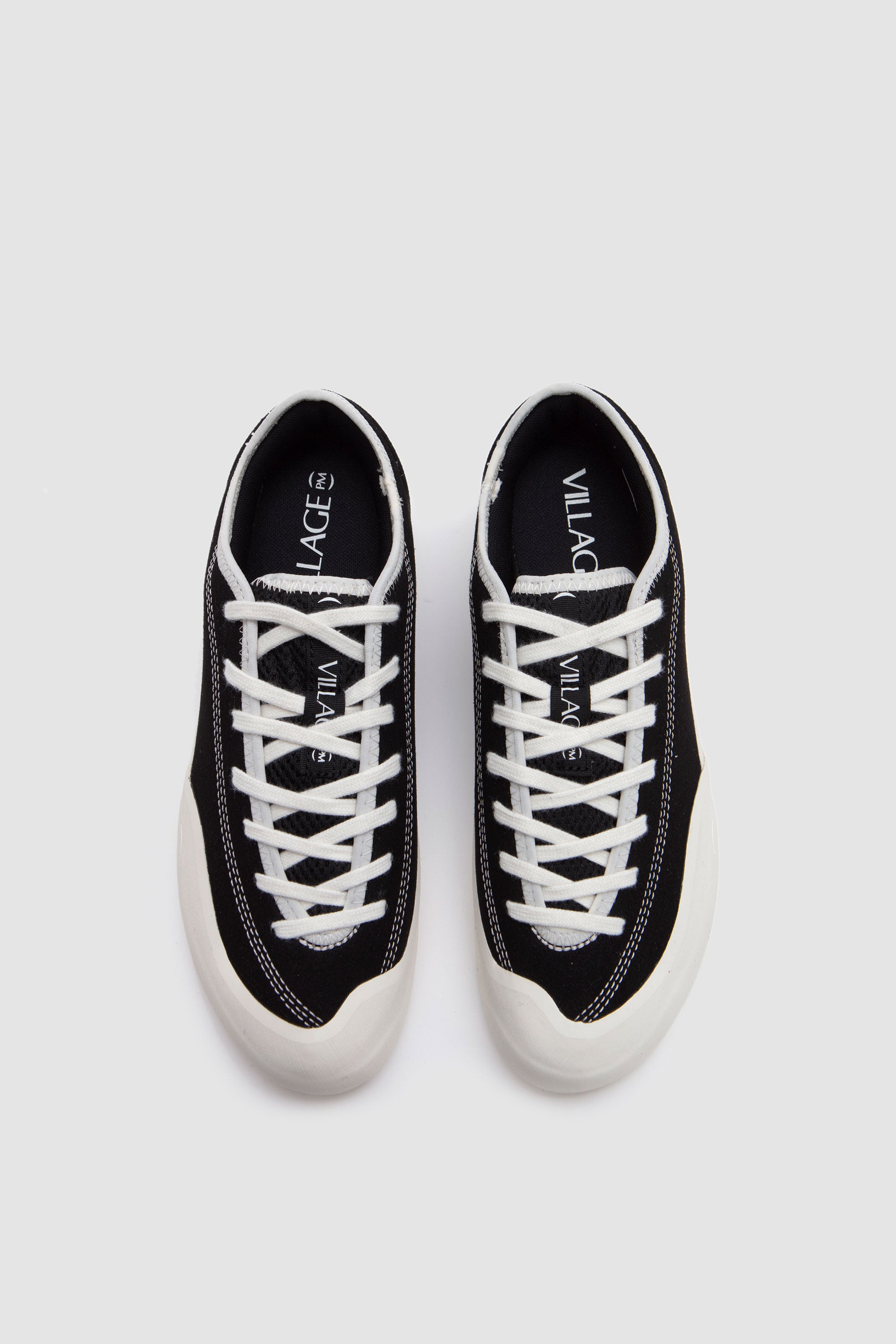 1.30 PM Black/ White_3