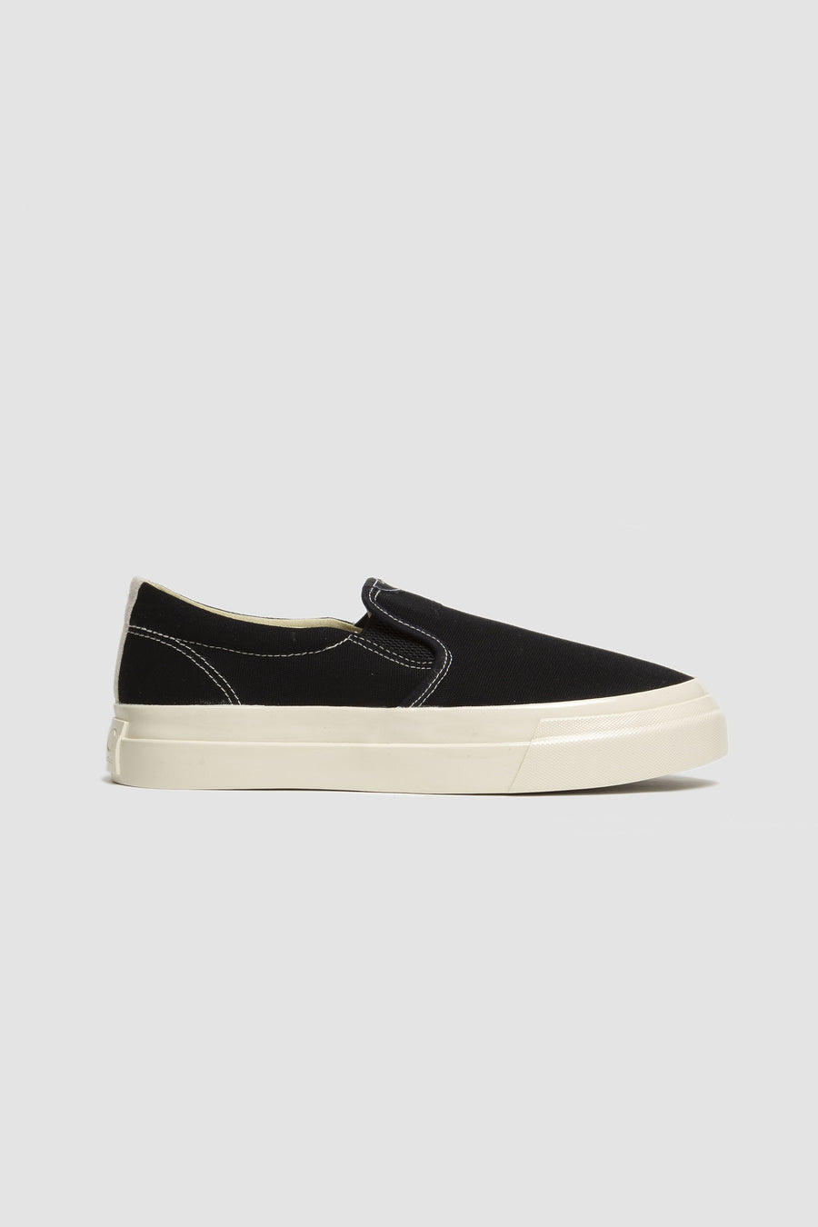 SPORTIVO STORE_Lister Canvas Black