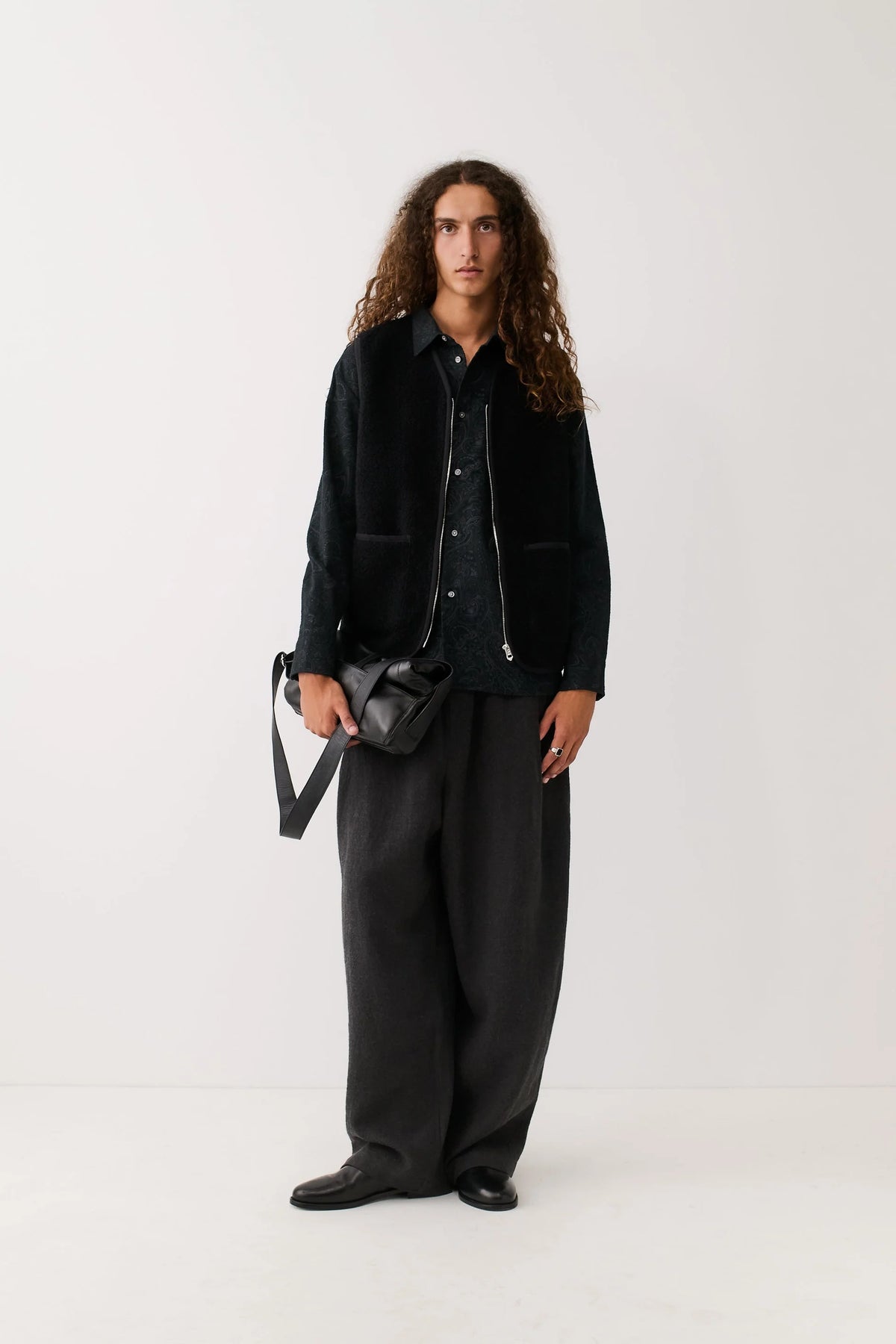 Gusto Shirt Washed Black Ornament_4