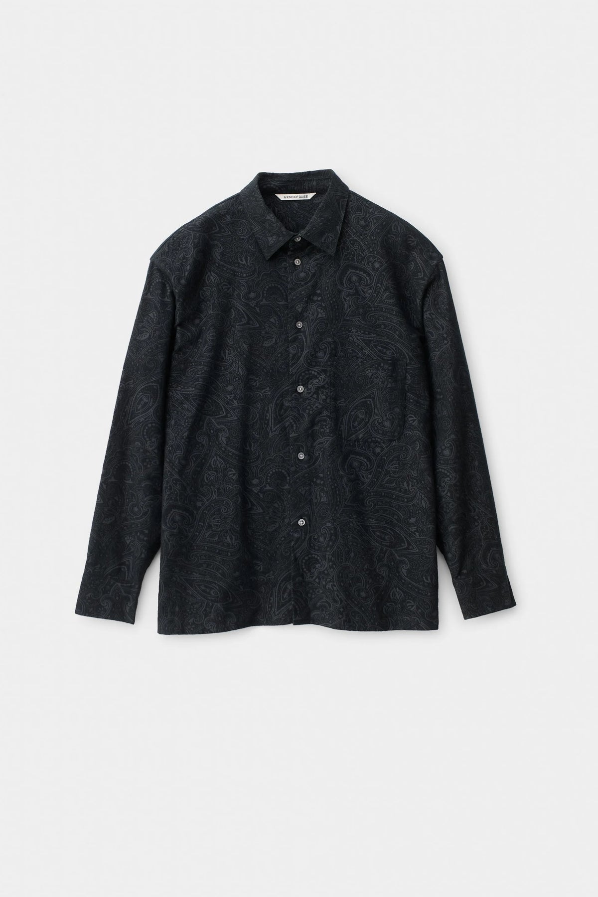 Gusto Shirt Washed Black Ornament_9