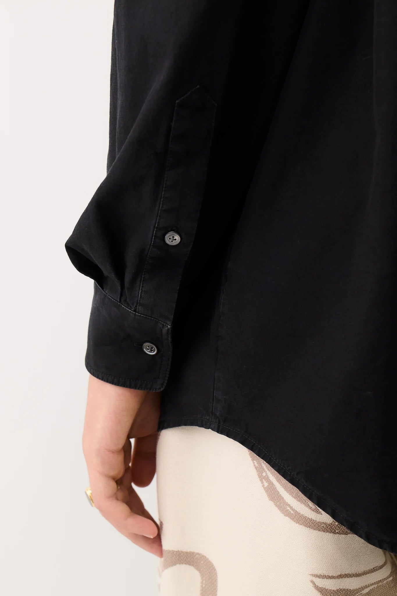 Banita Button Down Shirt Black Cosmos_5