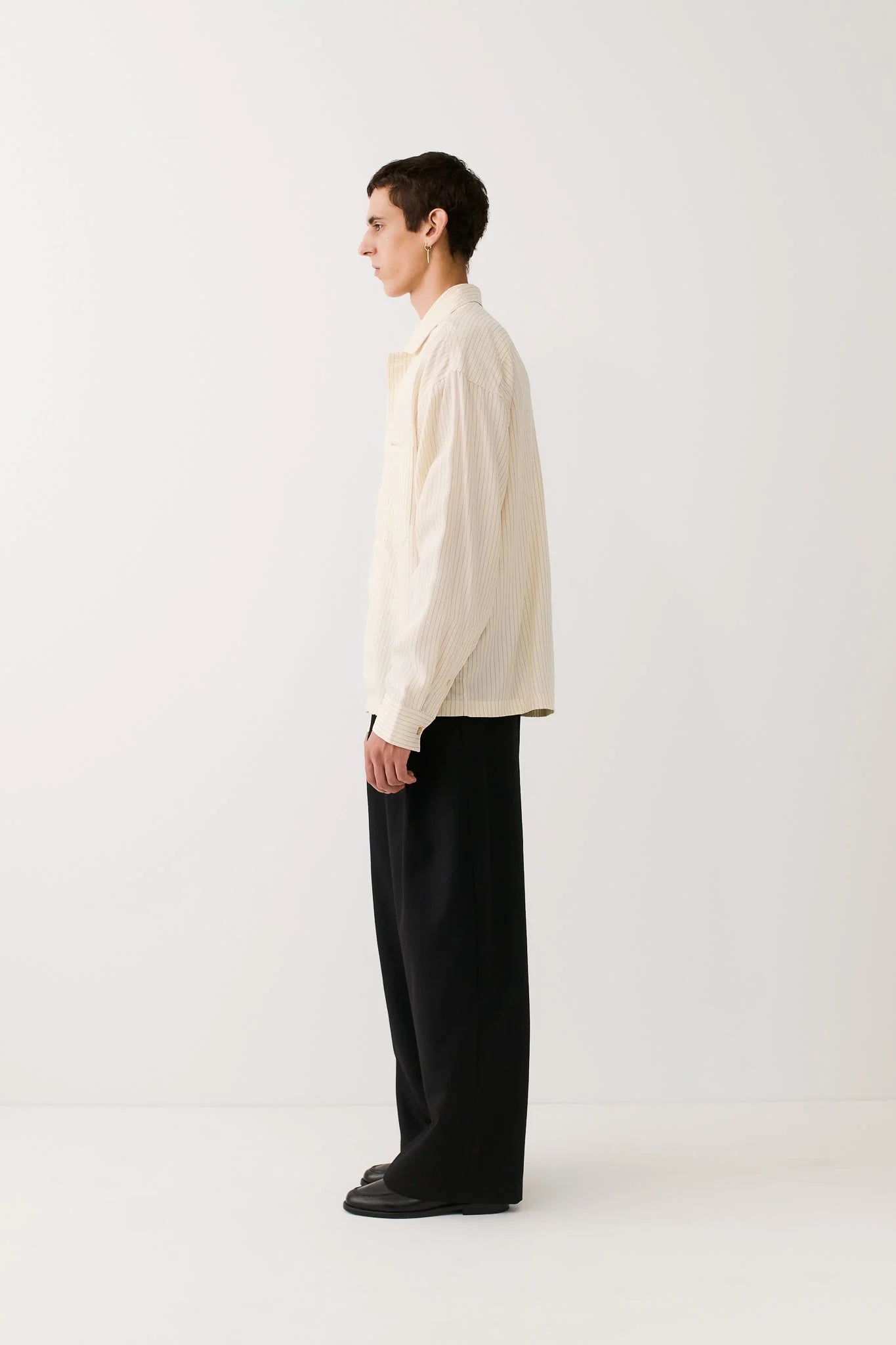 Rumba Shirt Cream Black Pinstripe_6