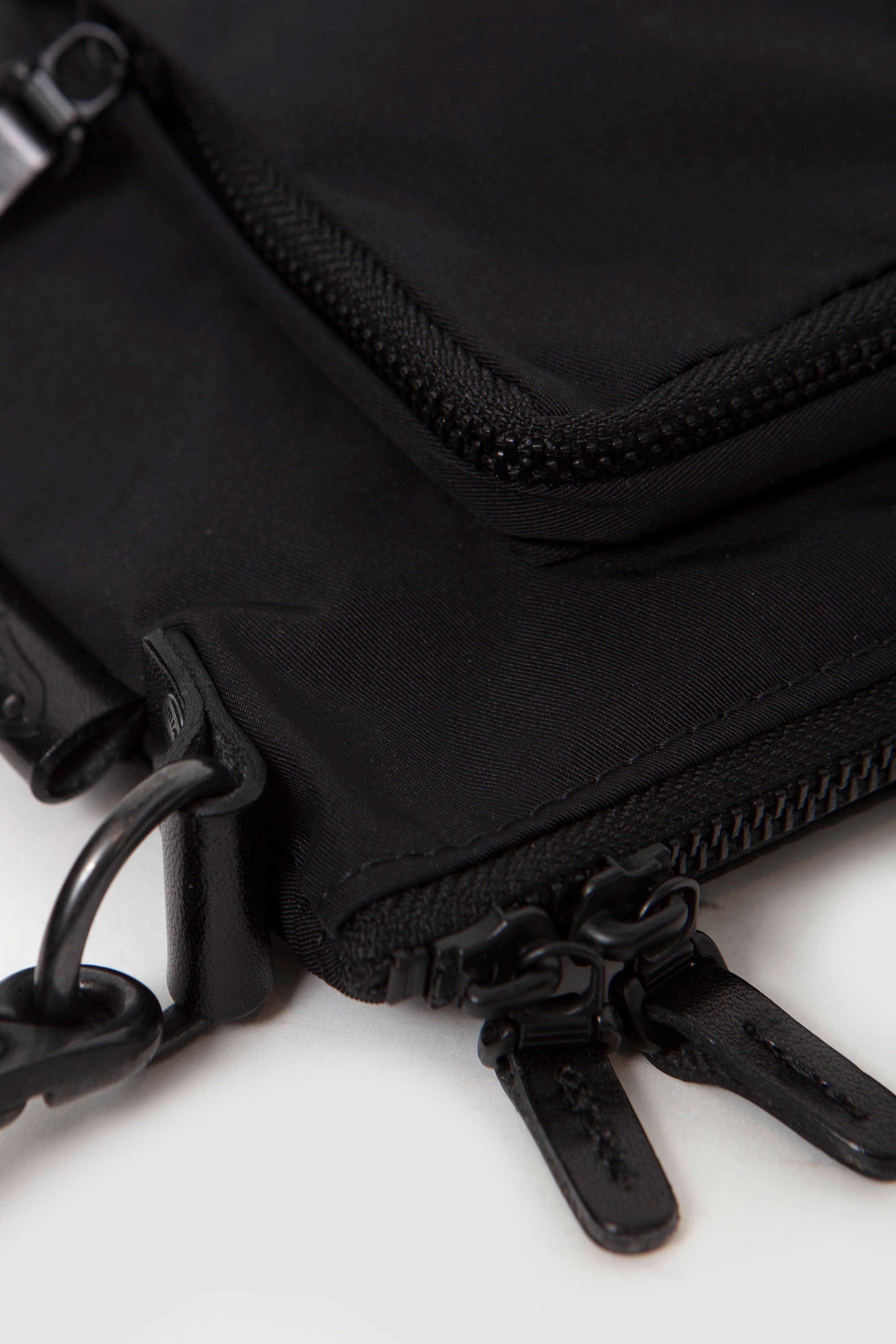 Gabardine Bodybag (S) Black_2