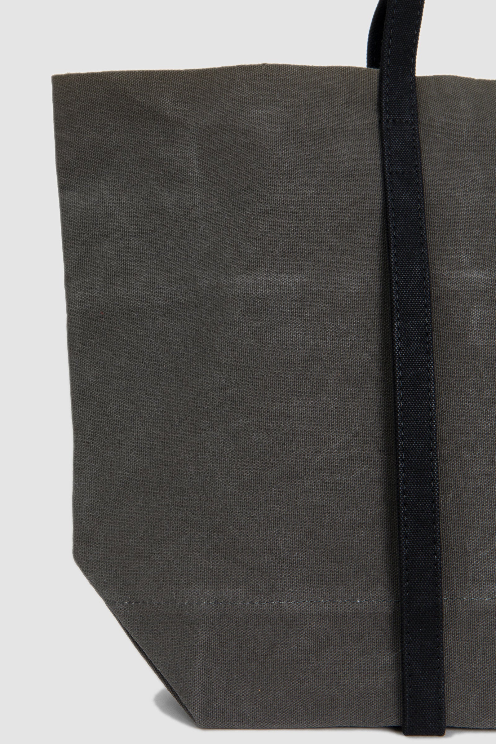 SPORTIVO STORE_Light Ounce Canvas Tote Black/Khaki M_4