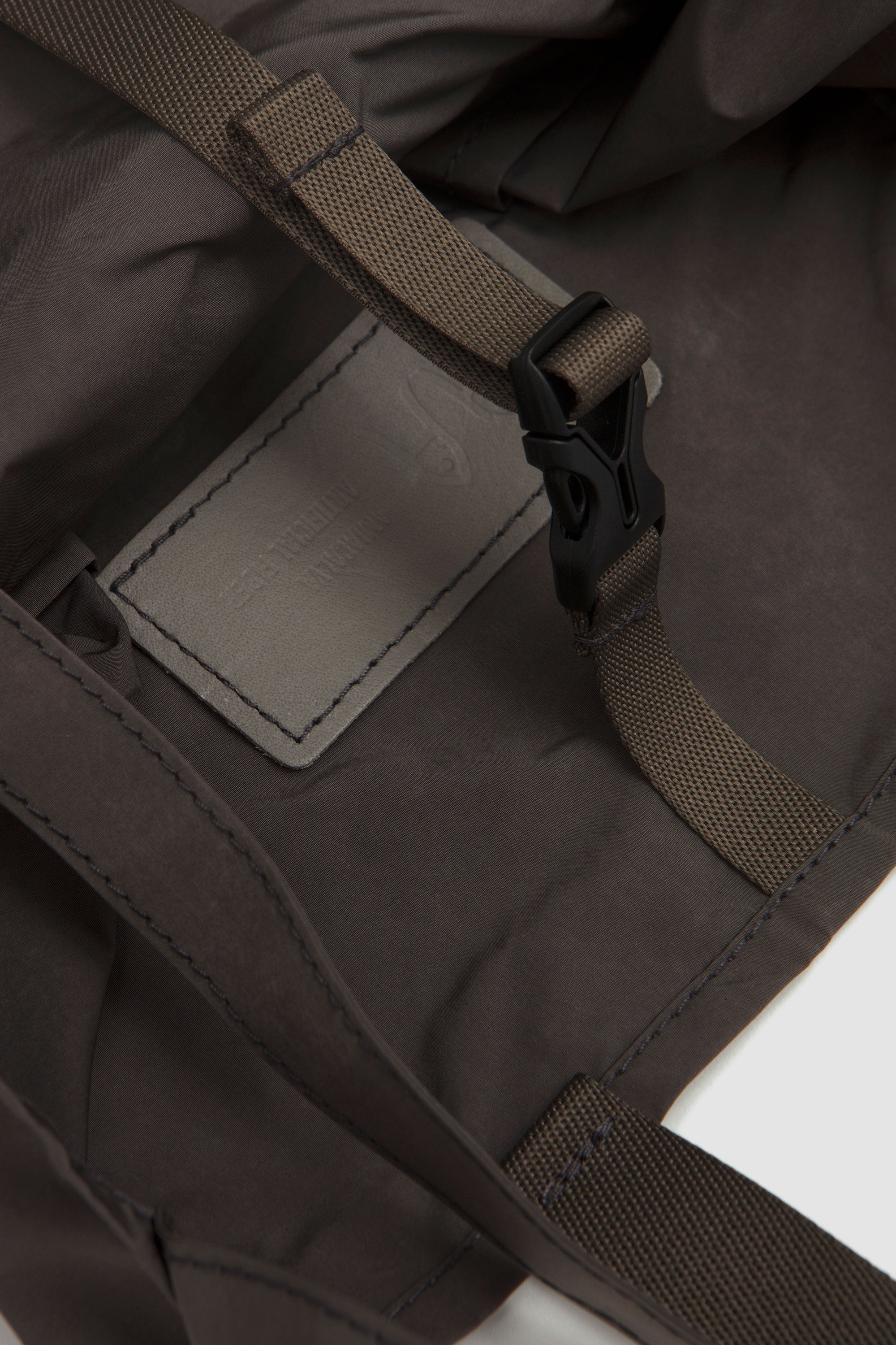 Split Yarn Zippy Tote M Grey