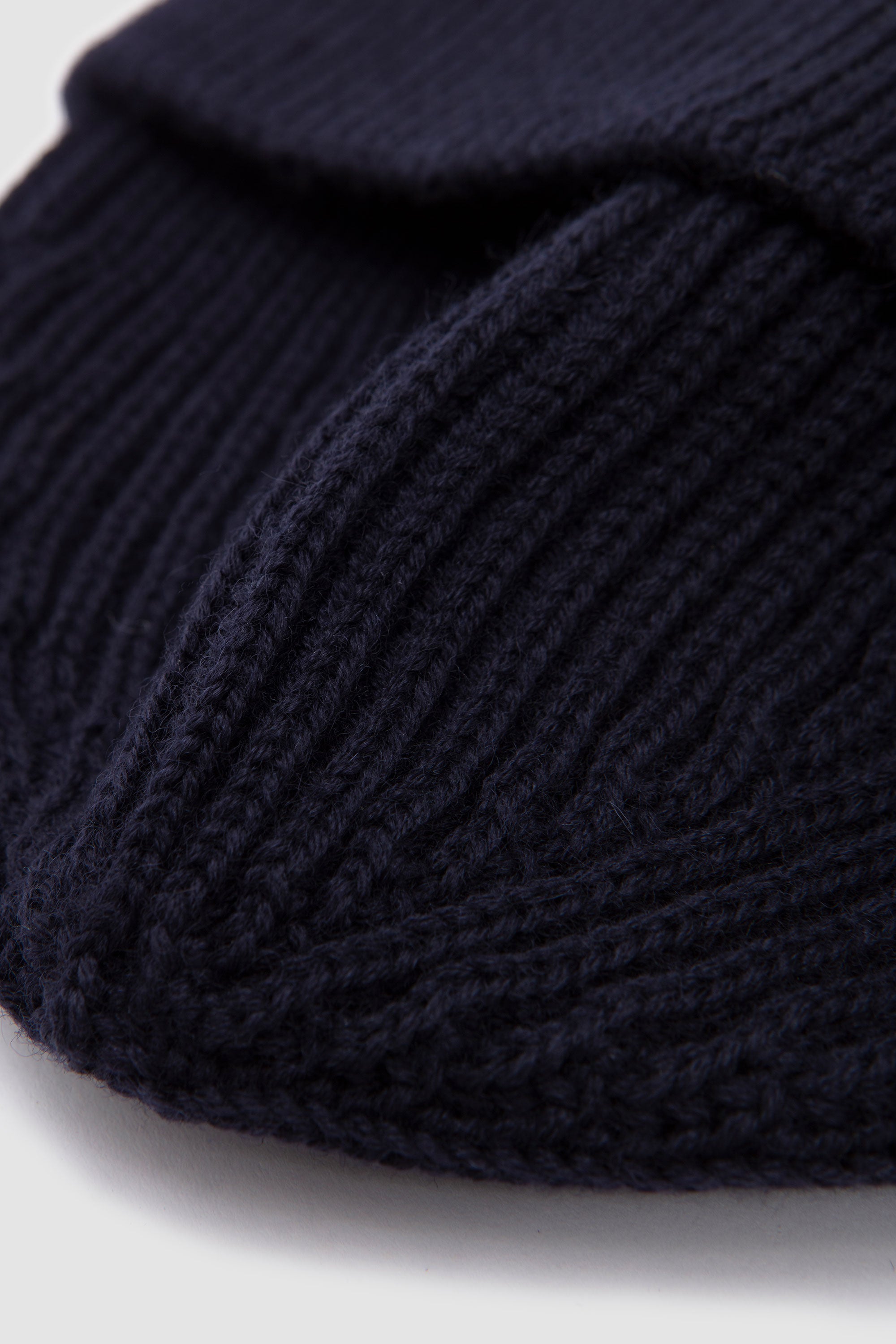 Beanie Short Navy Blue