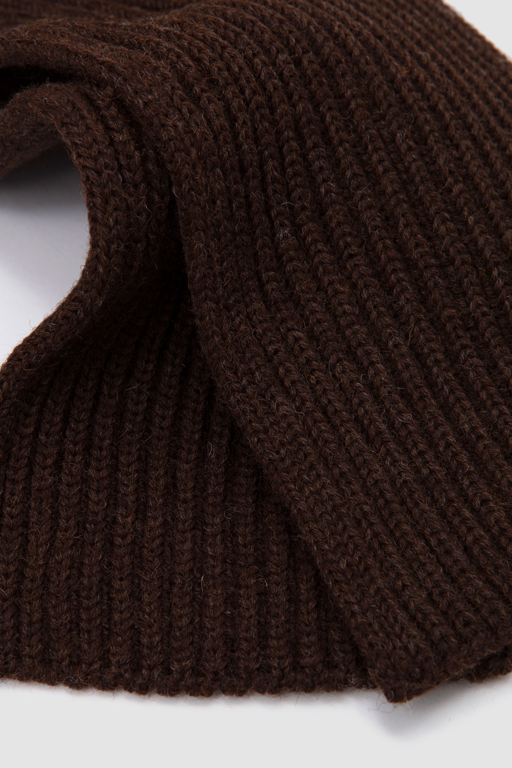 Short Scarf Natural Brown