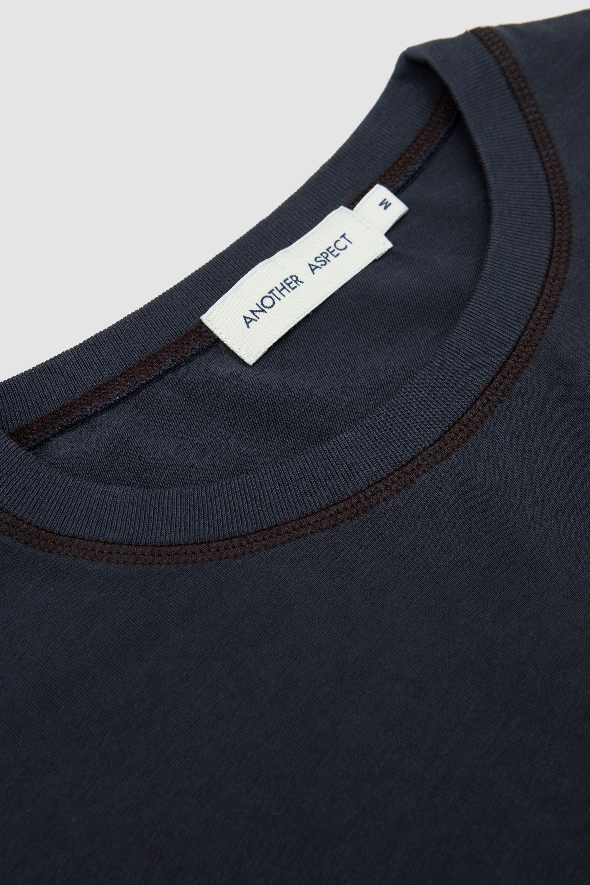 Another T-Shirt 3.0 Navy/ Brown_2