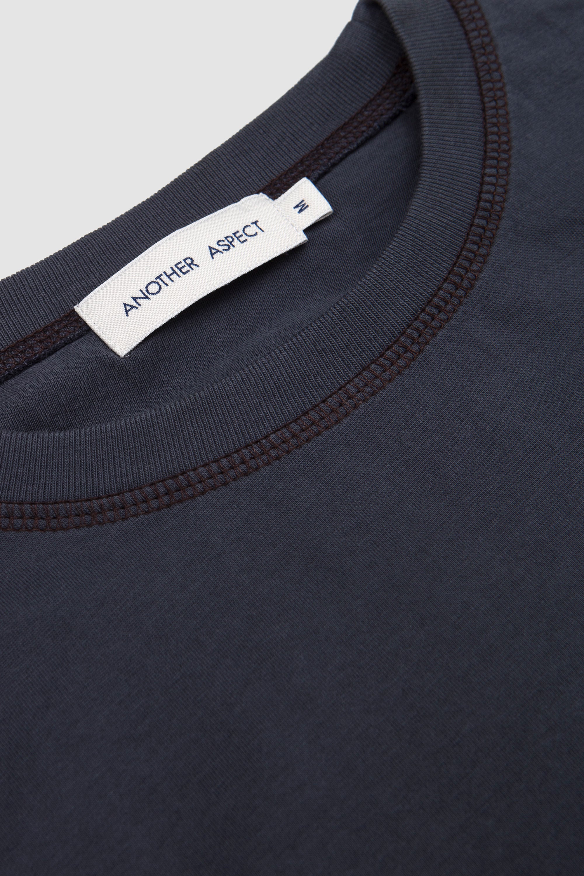 Another T-Shirt 3.0 Navy/ Brown_2