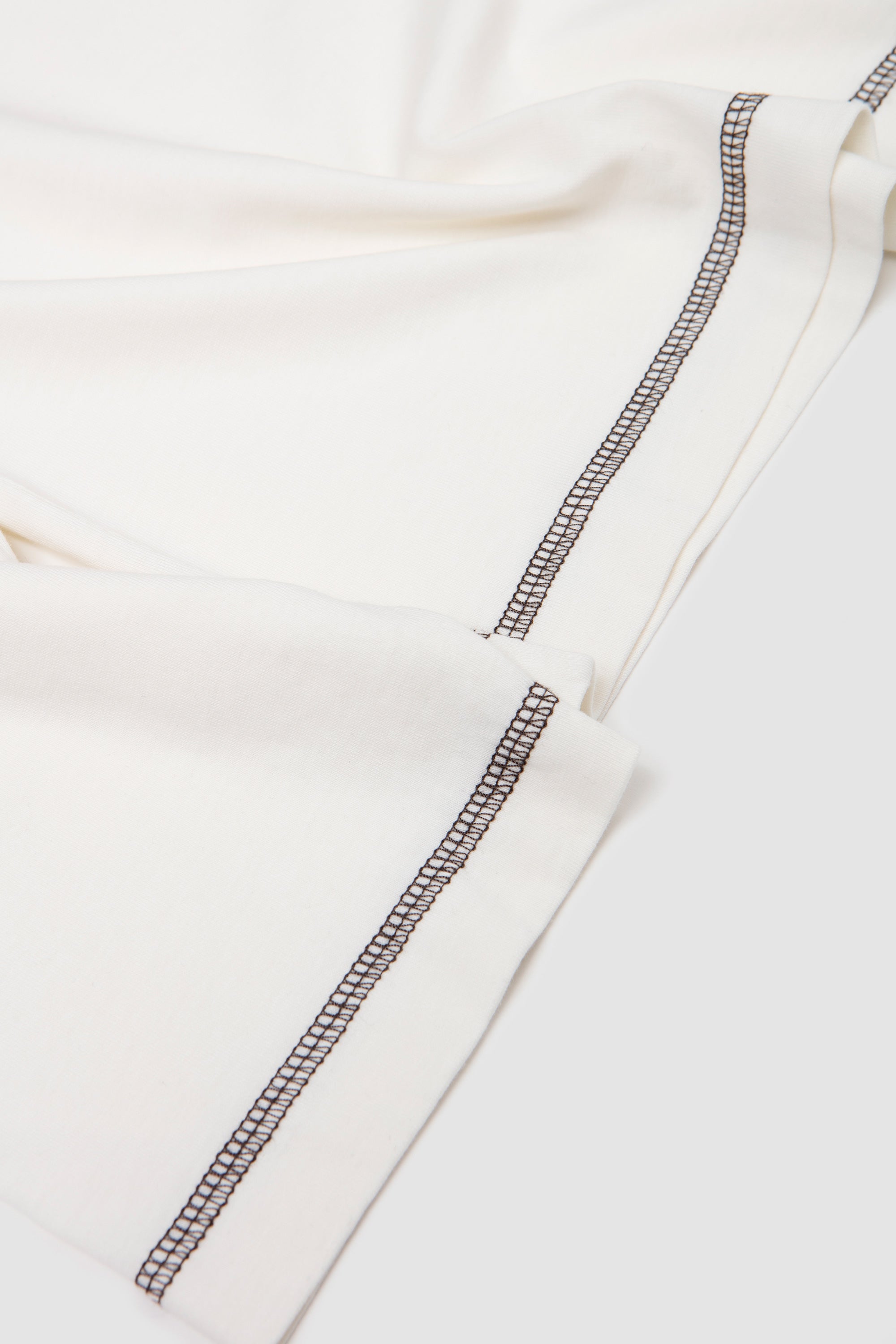 Another T-Shirt 3.0 White/ Brown