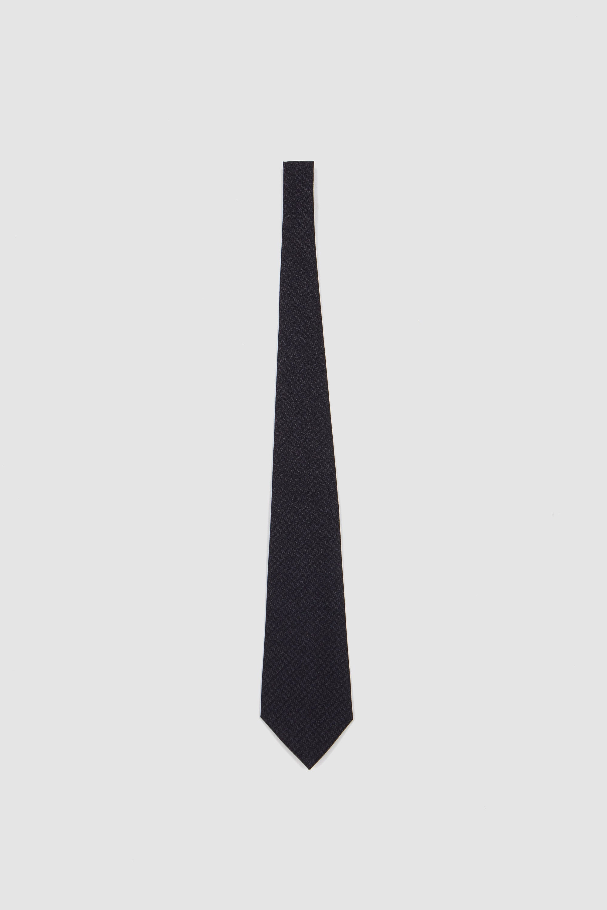 Another Tie 1.0 Black_1