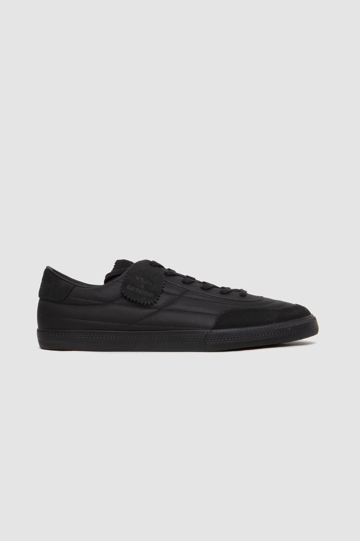 X Veja Panenka Shoes Black