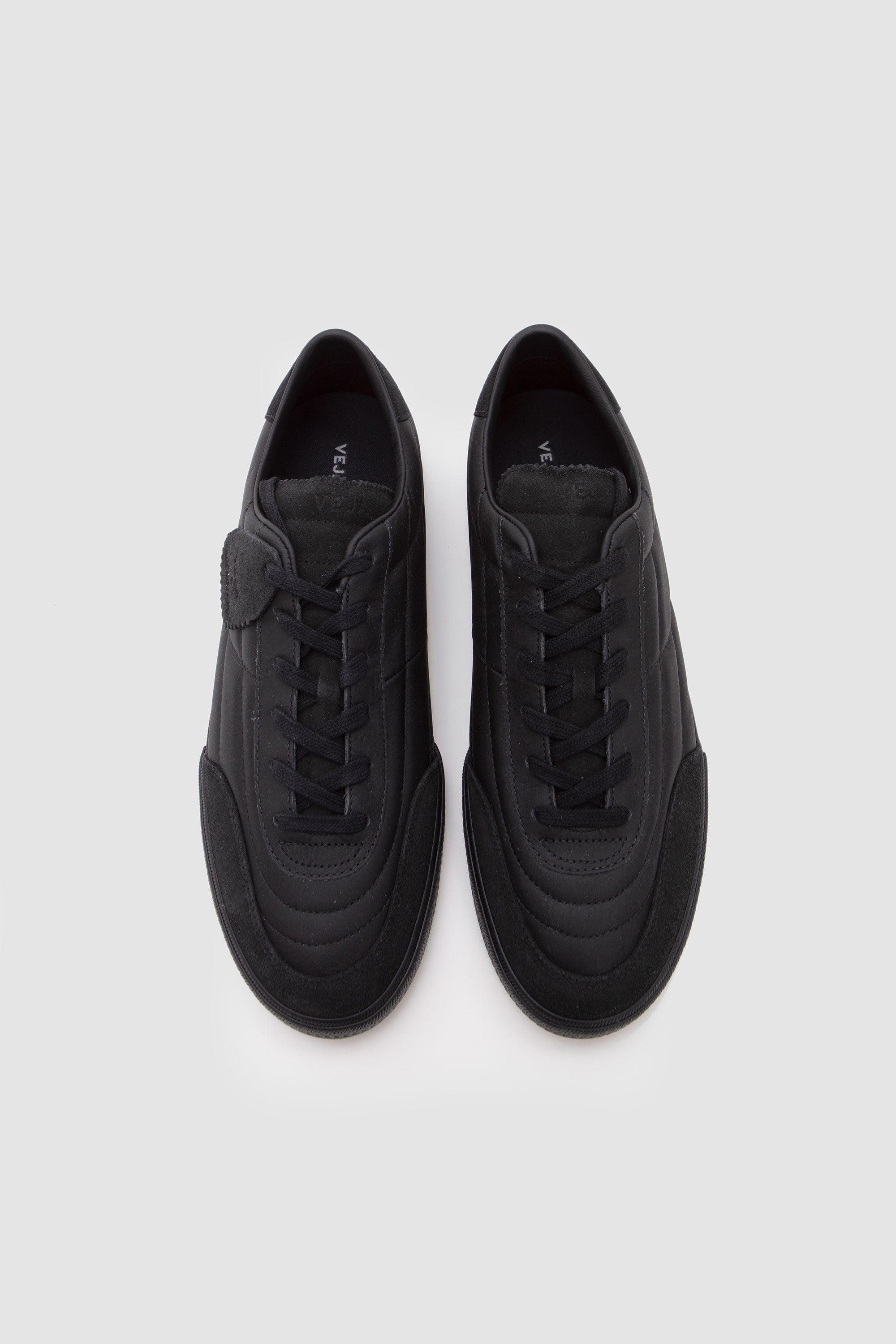 X Veja Panenka Shoes Black_3