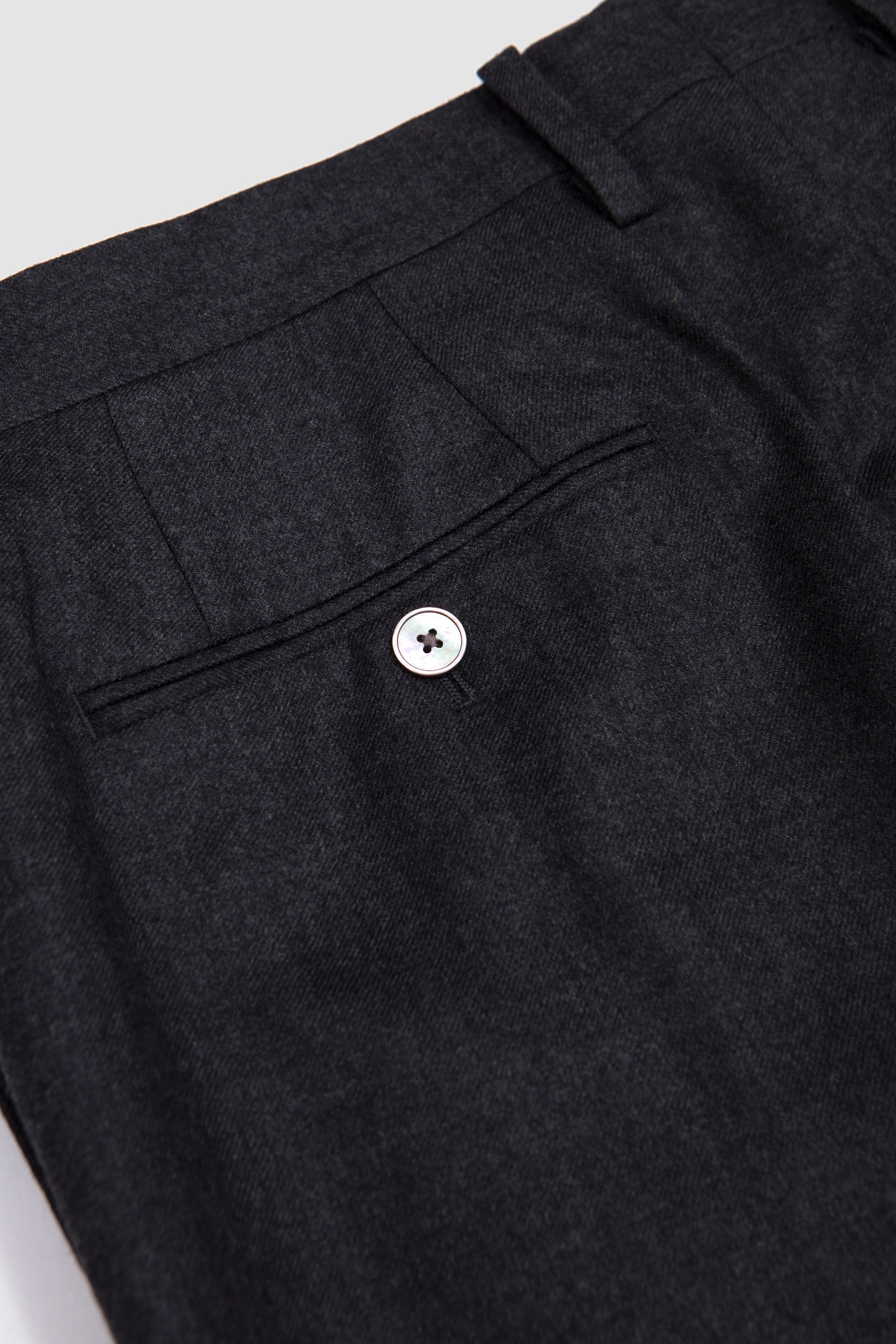 Superlight Wool 2Tuck Slacks Top Charcoal