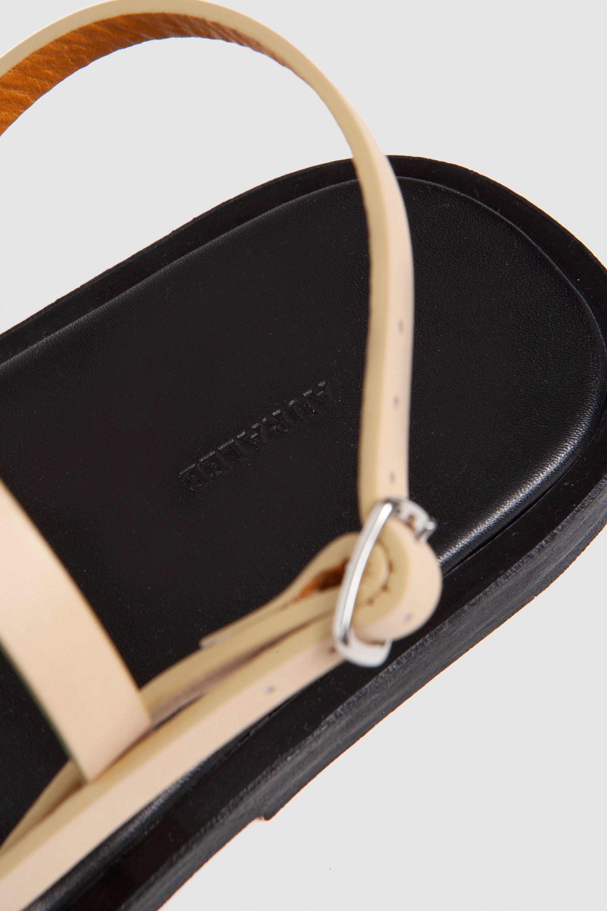 Leather Sandals Beige_5