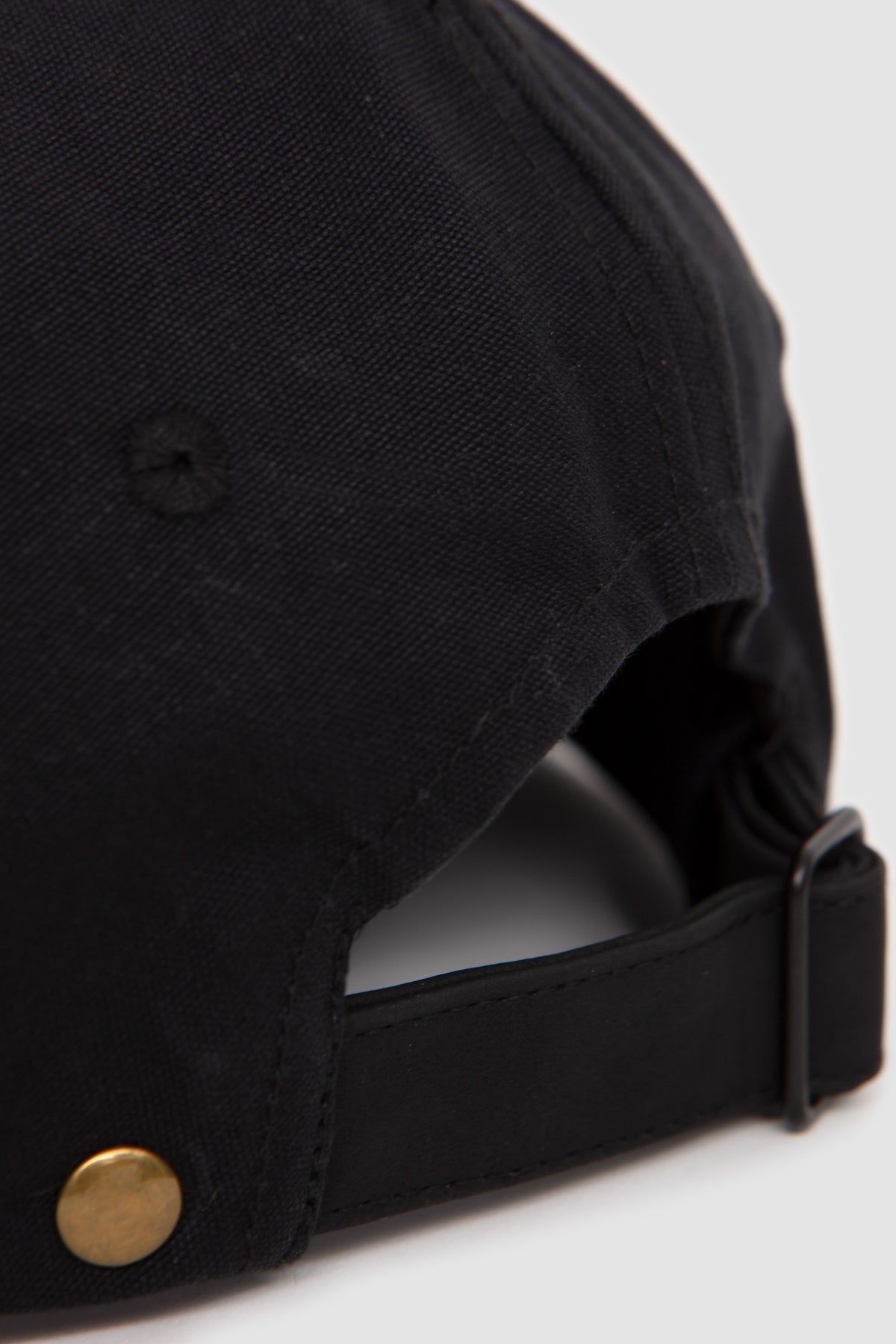 Parrafin 2Tone 3Panel Cap Black_4
