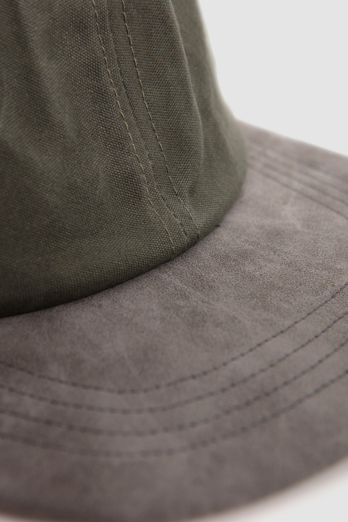 Parrafin 2Tone 3Panel Cap Olive_2