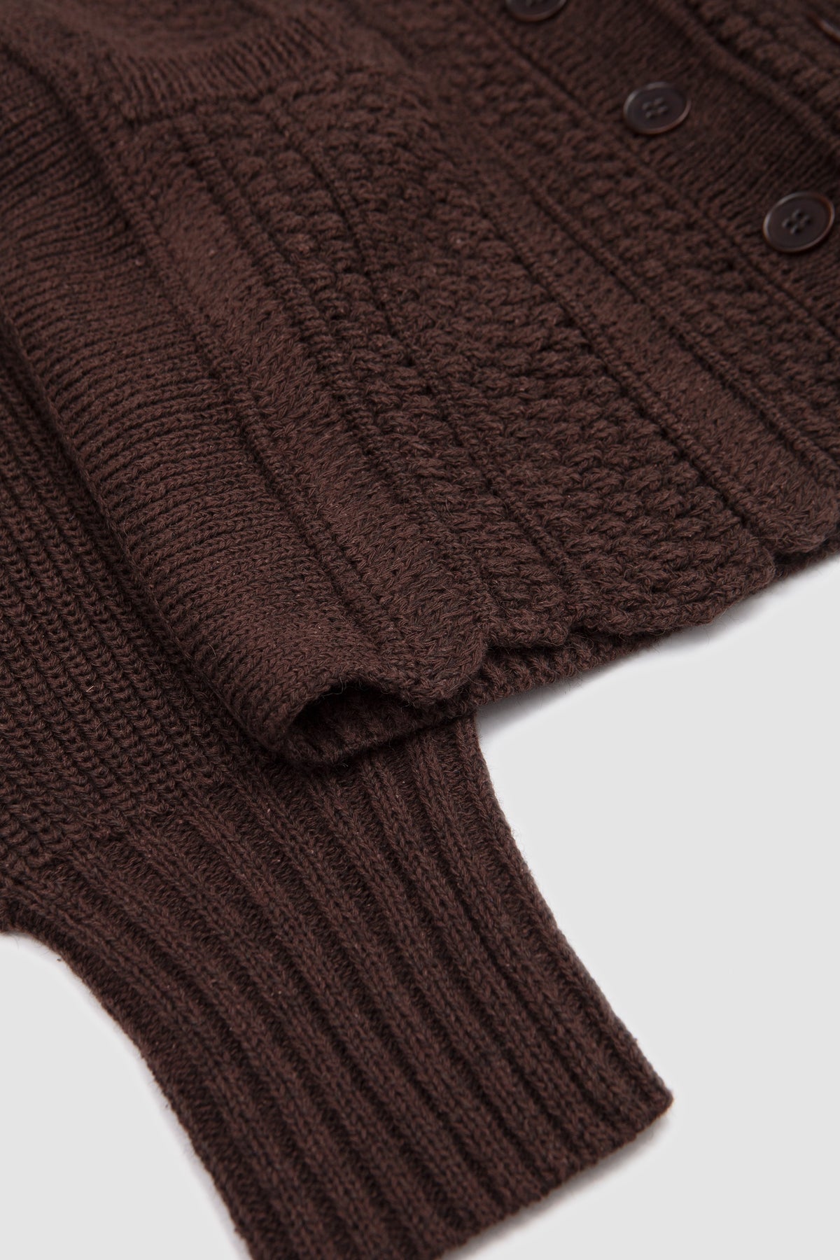 Lot. DB Cardigan Brown