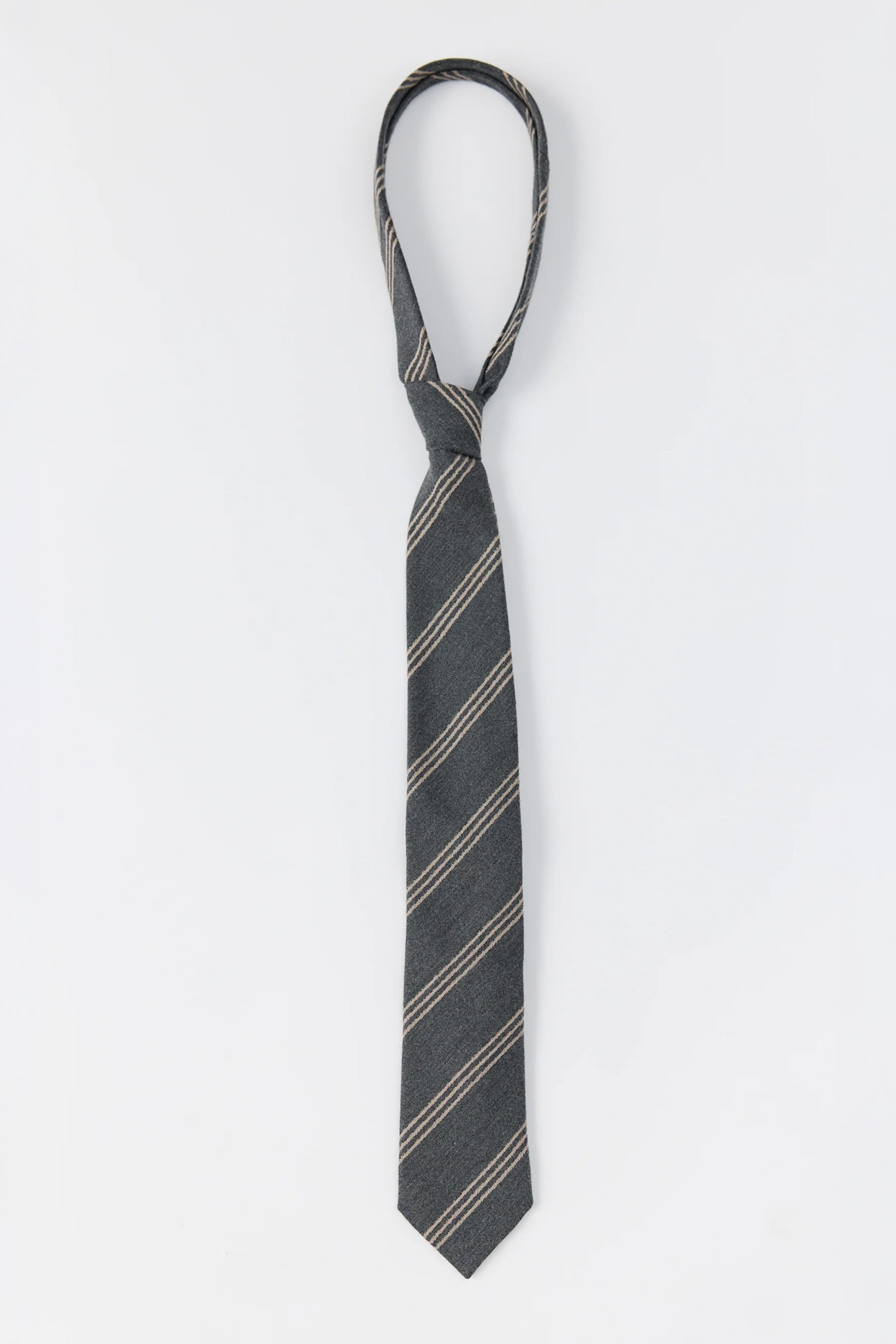 Banquet Tie Archive Stripe_4