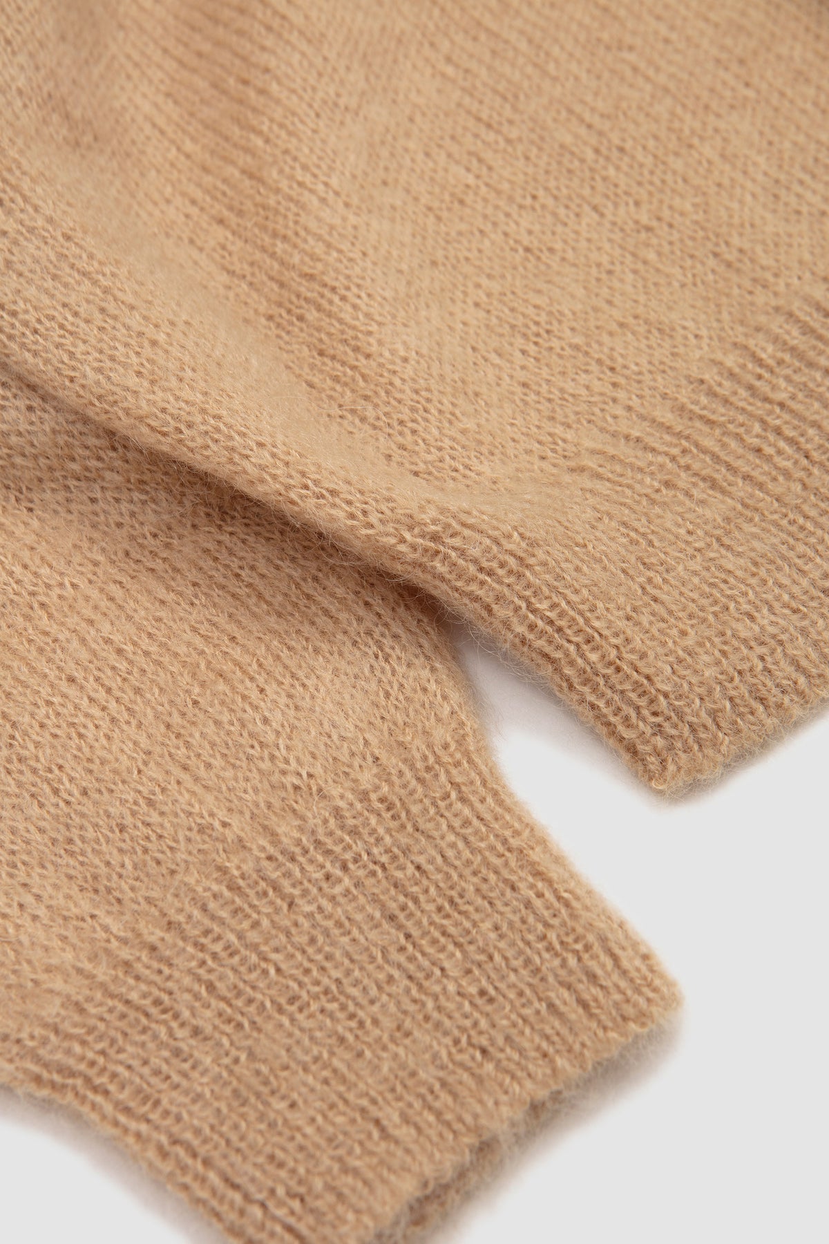 Pure Mohair Crew Neck Yellow_3