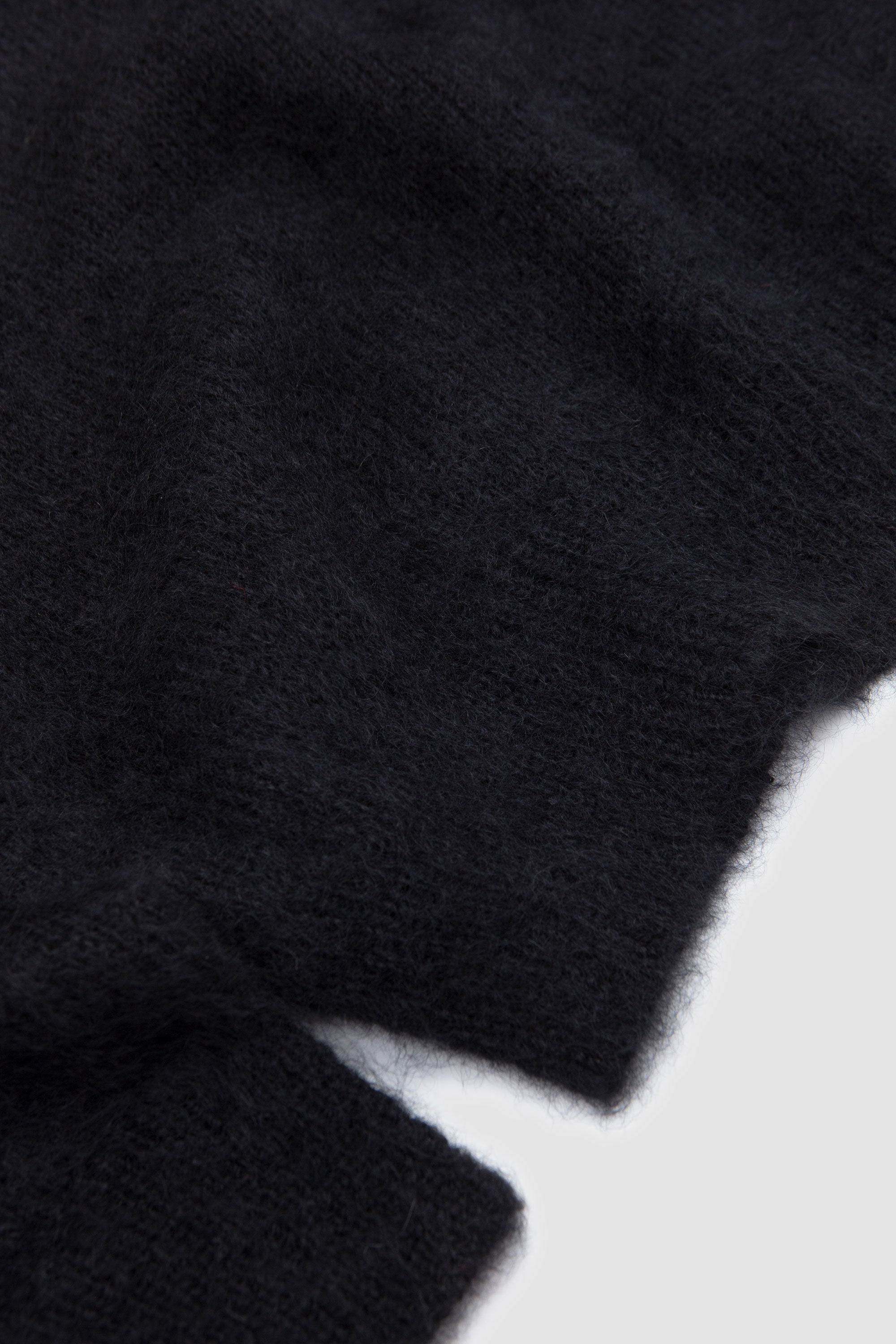Pure Mohair Polo Black