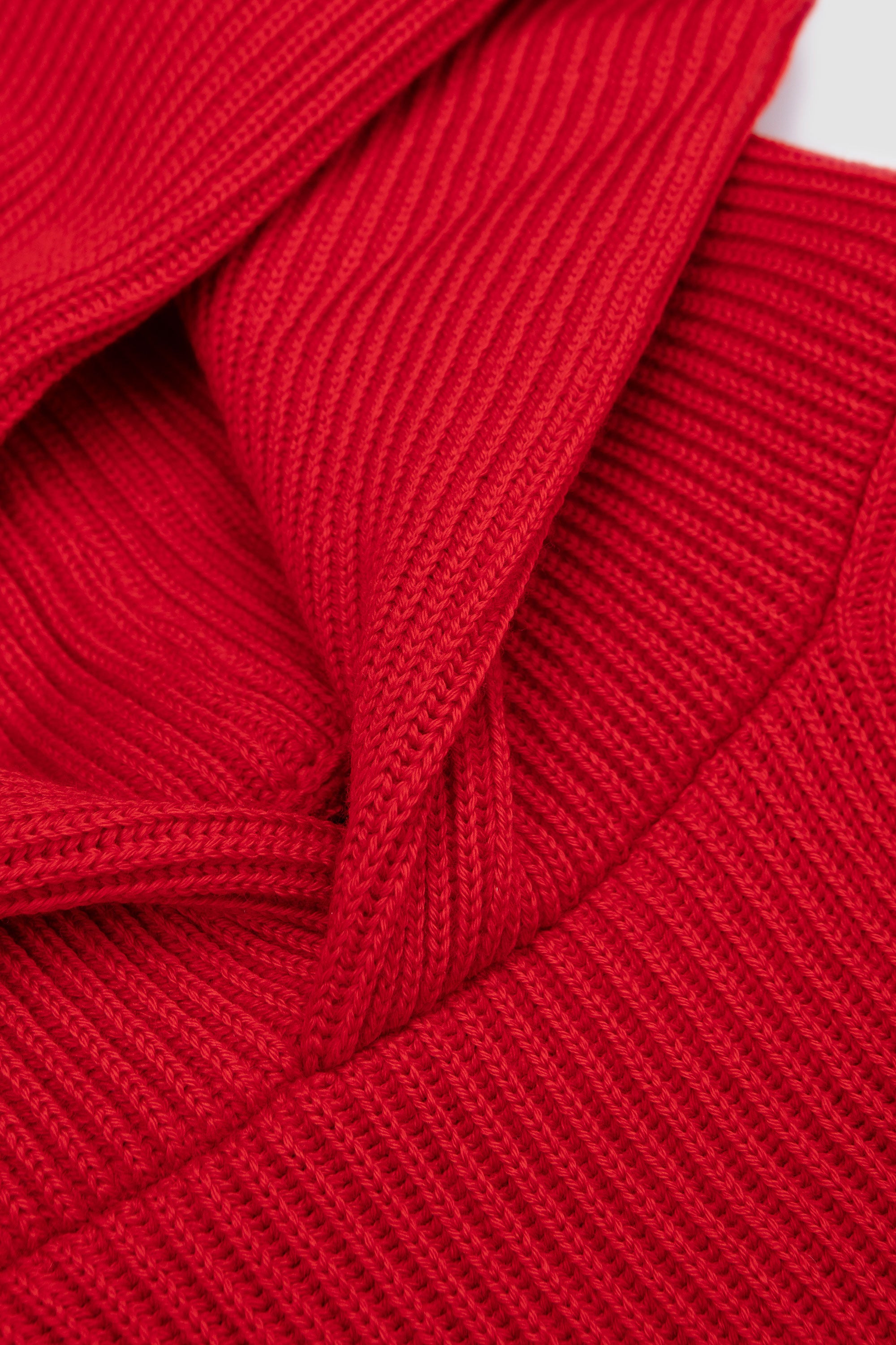 Solid Wool Rib Crew Parker Vermiliom