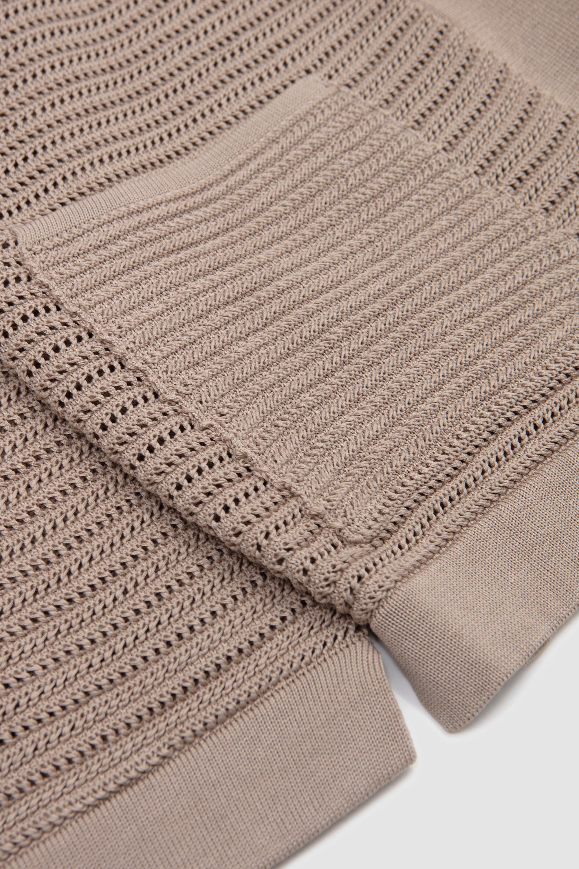 Summer Knit Buttonless Cardigan Beige