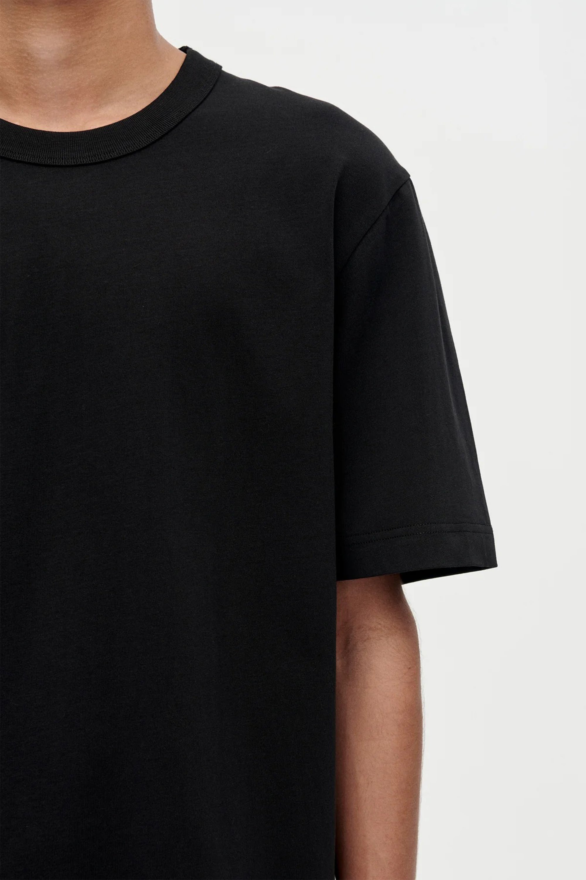 Seam Tee Black_4