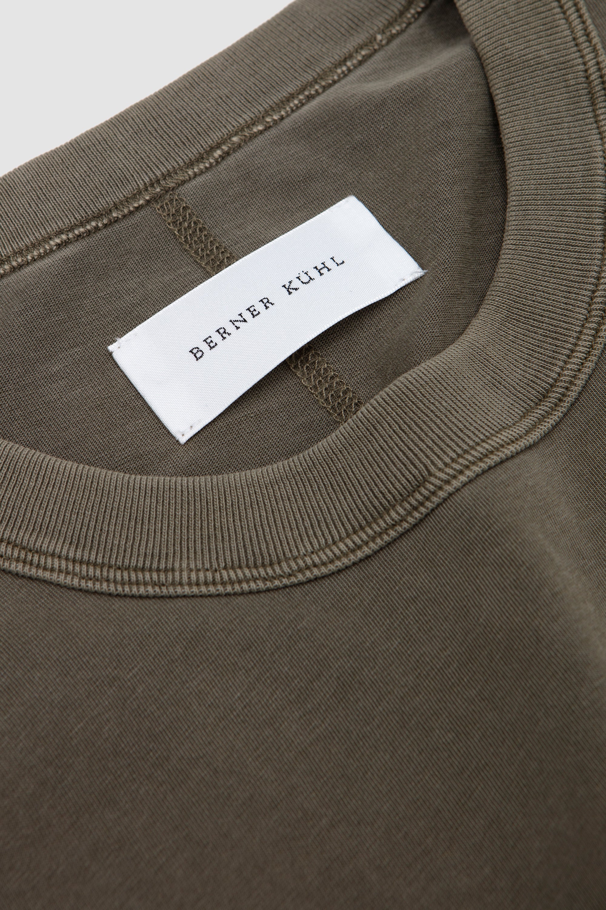 Seam Tee Organic Olive