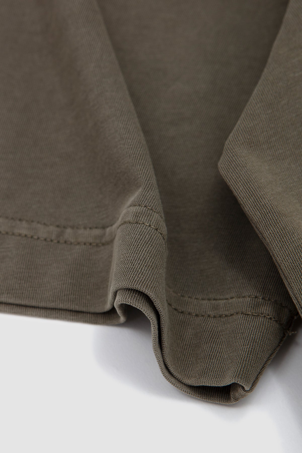 Seam Tee Organic Olive_4