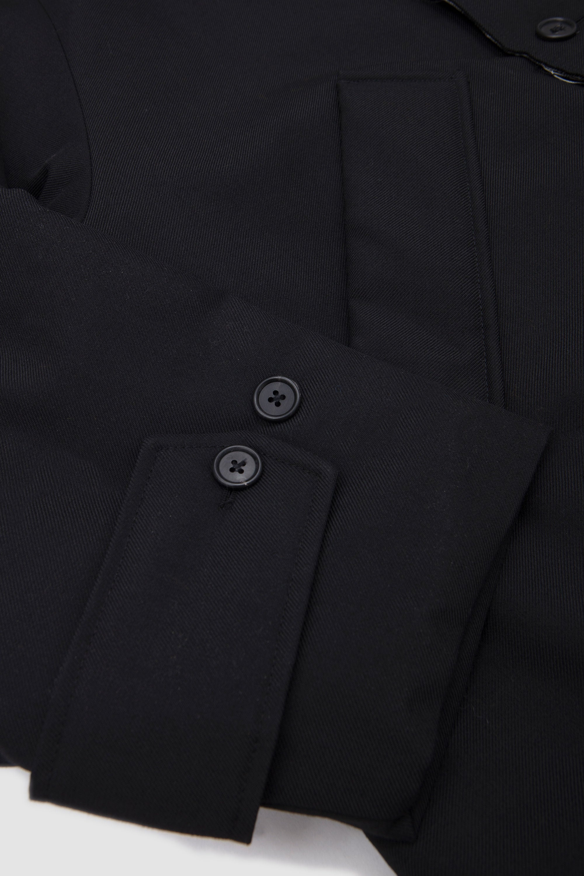 Padded Peacock Mack Black_8