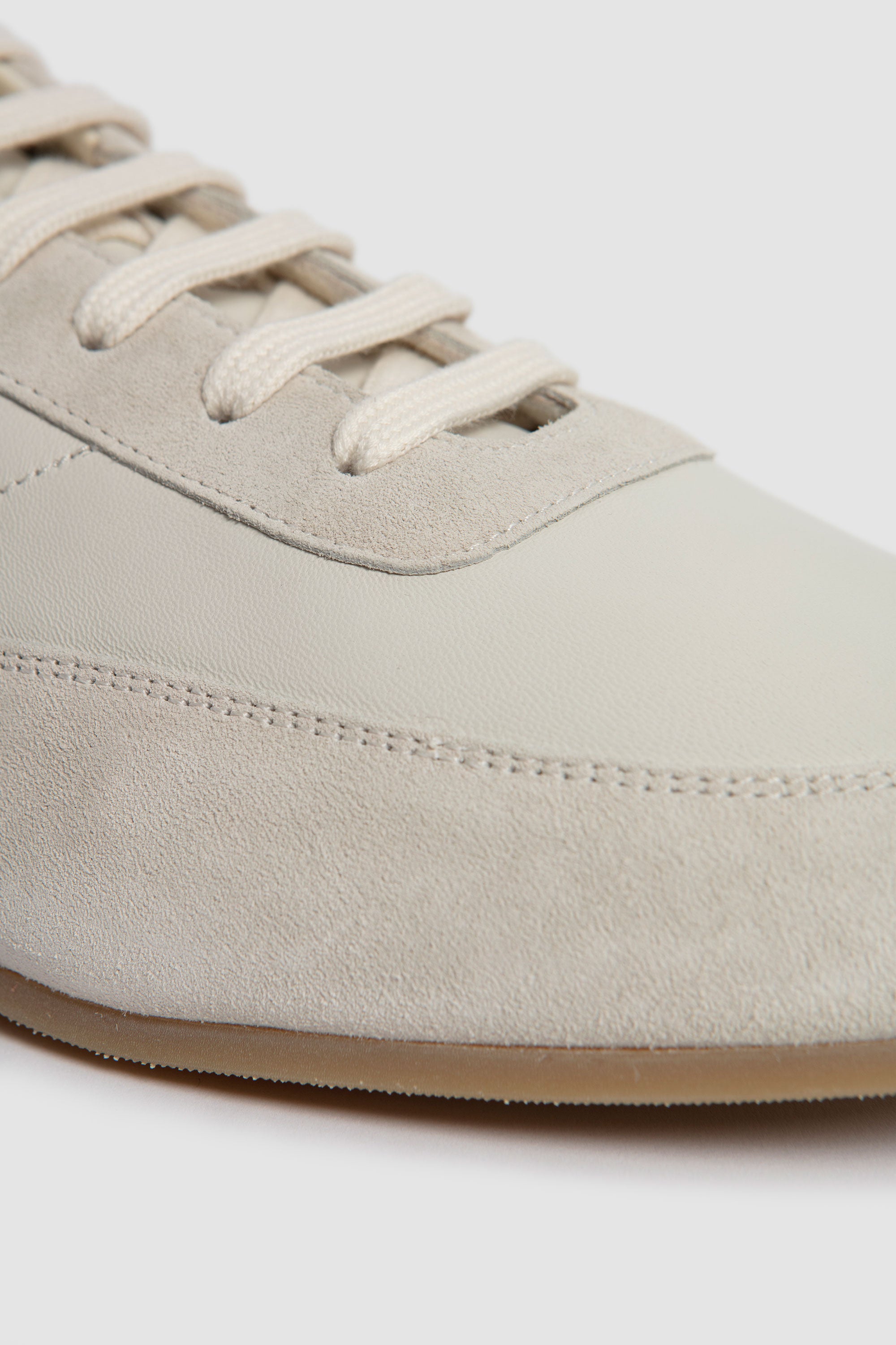 Minimal Runner White_5