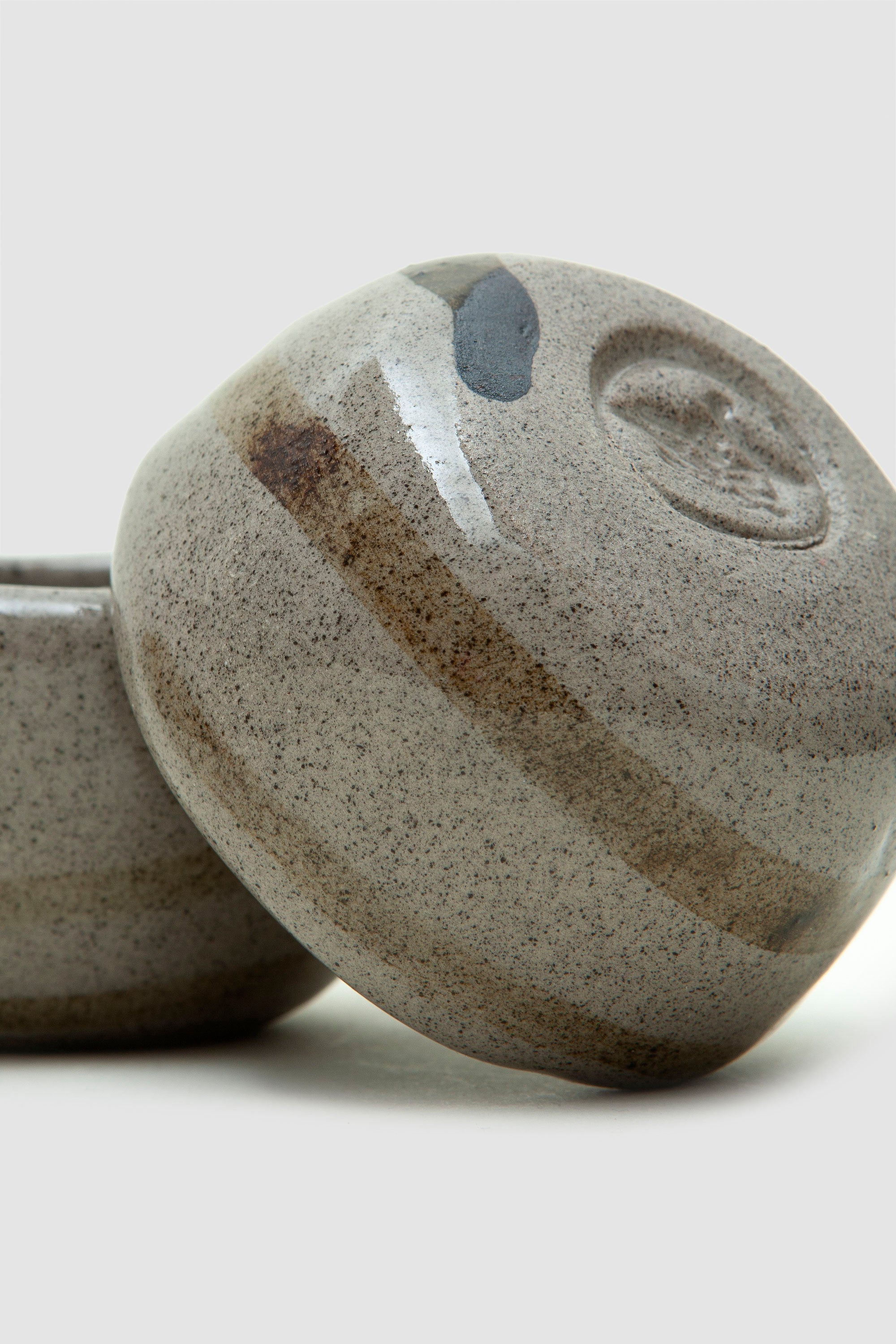 Anaphi Ceramic Set of 2 Cups Khaki/Brown Stripes