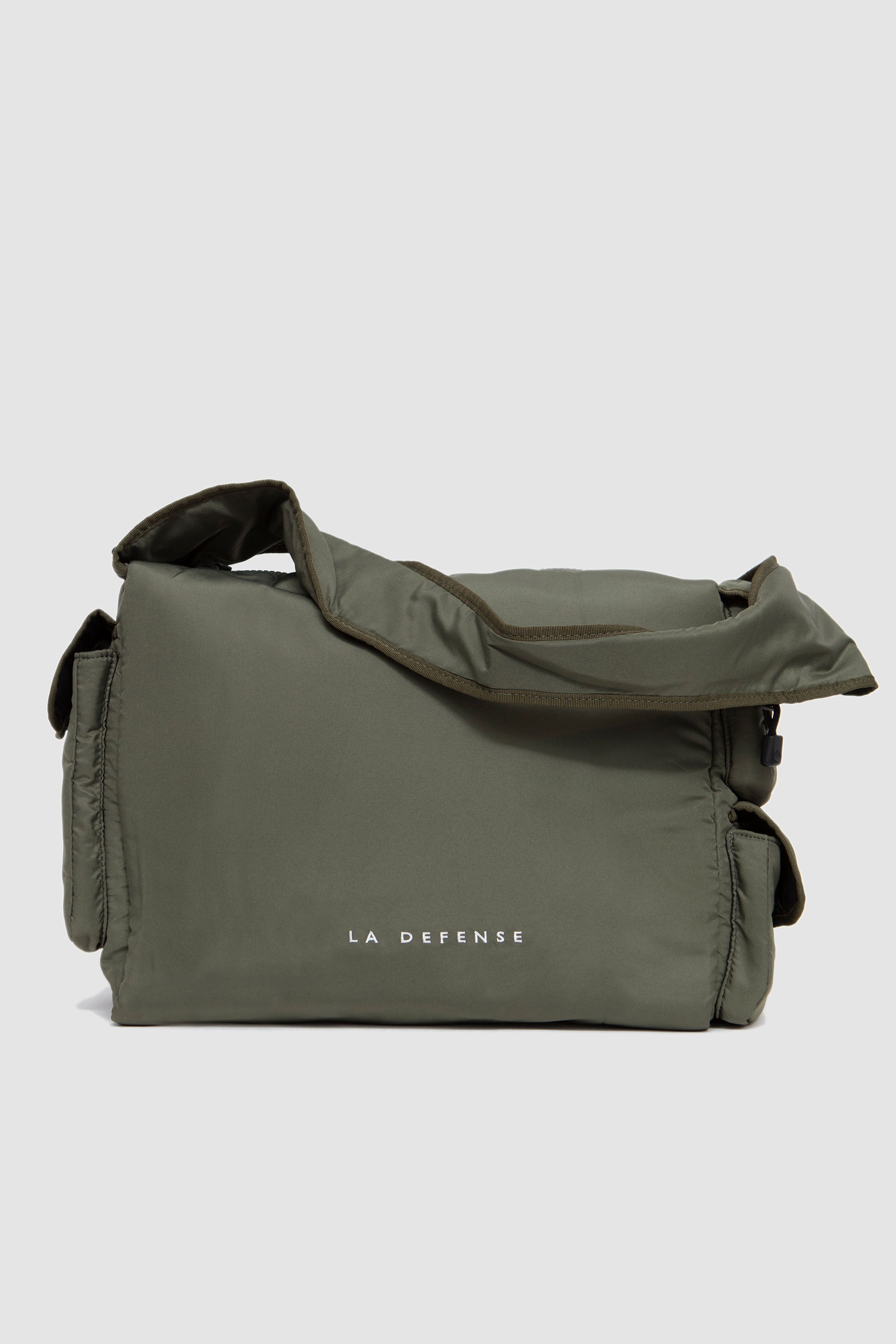 La Defense Olive/ White_4