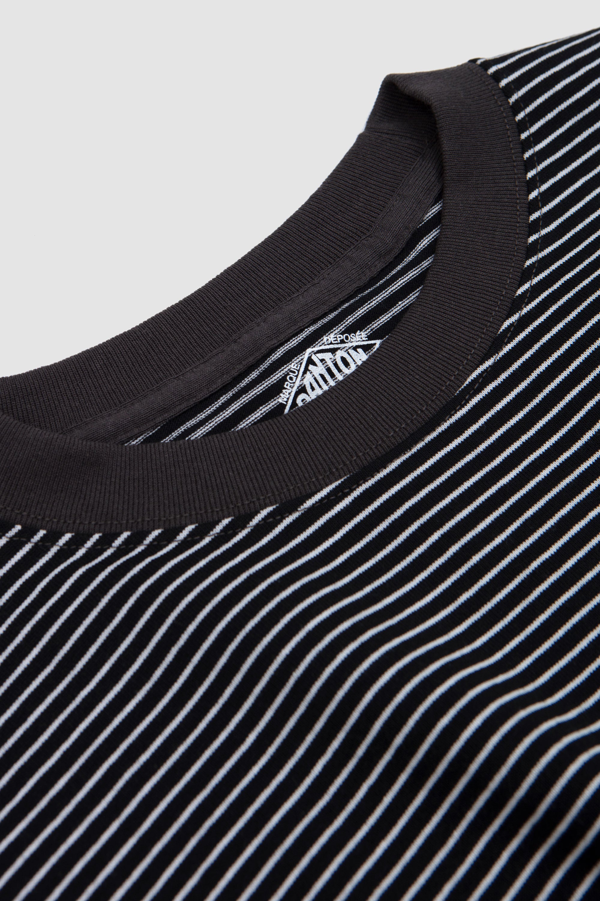 Long Sleeve T-Shirt Black/ White