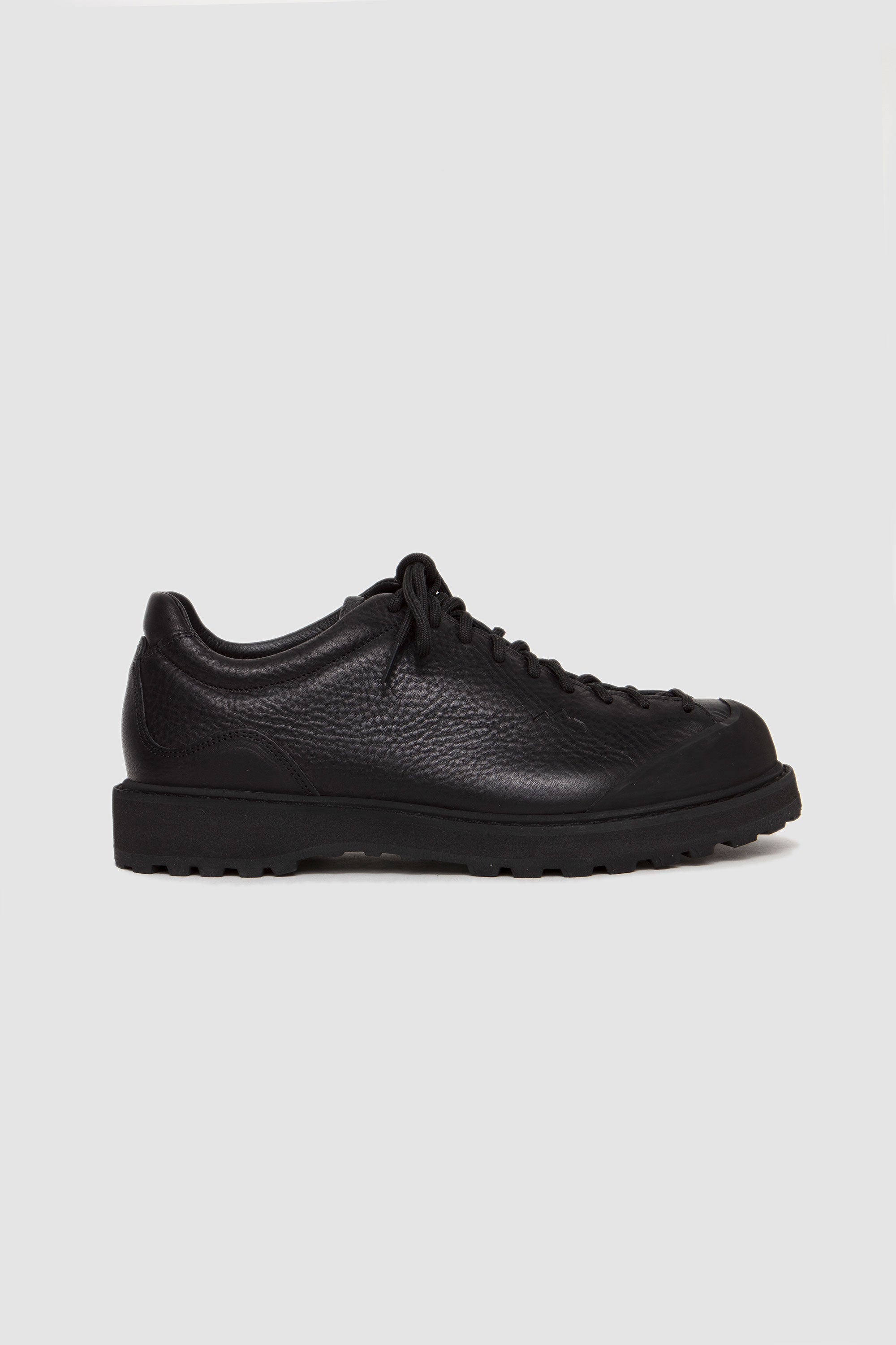 Ampezzo Black
