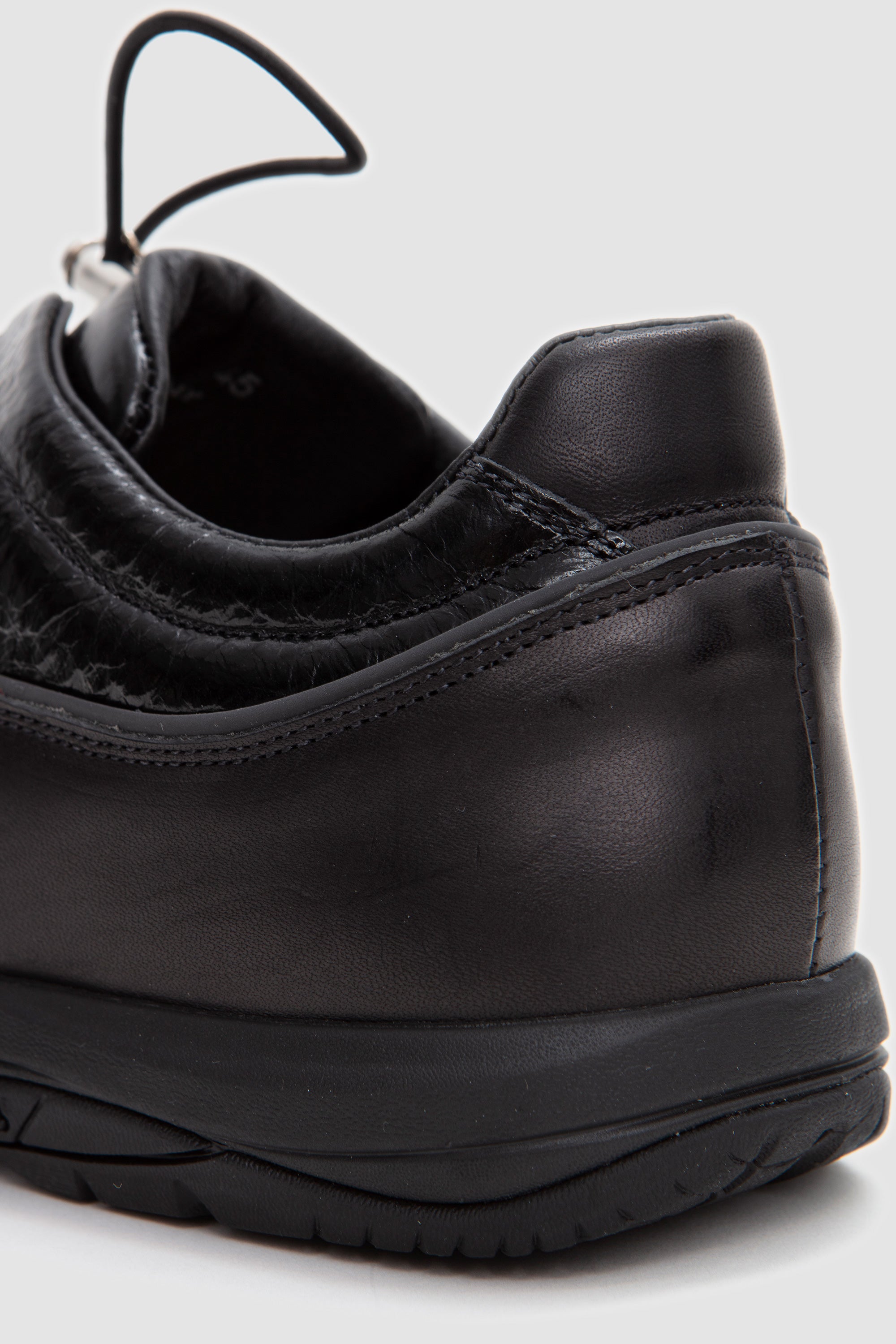 Licata Crackled Patent Leather W Black_9