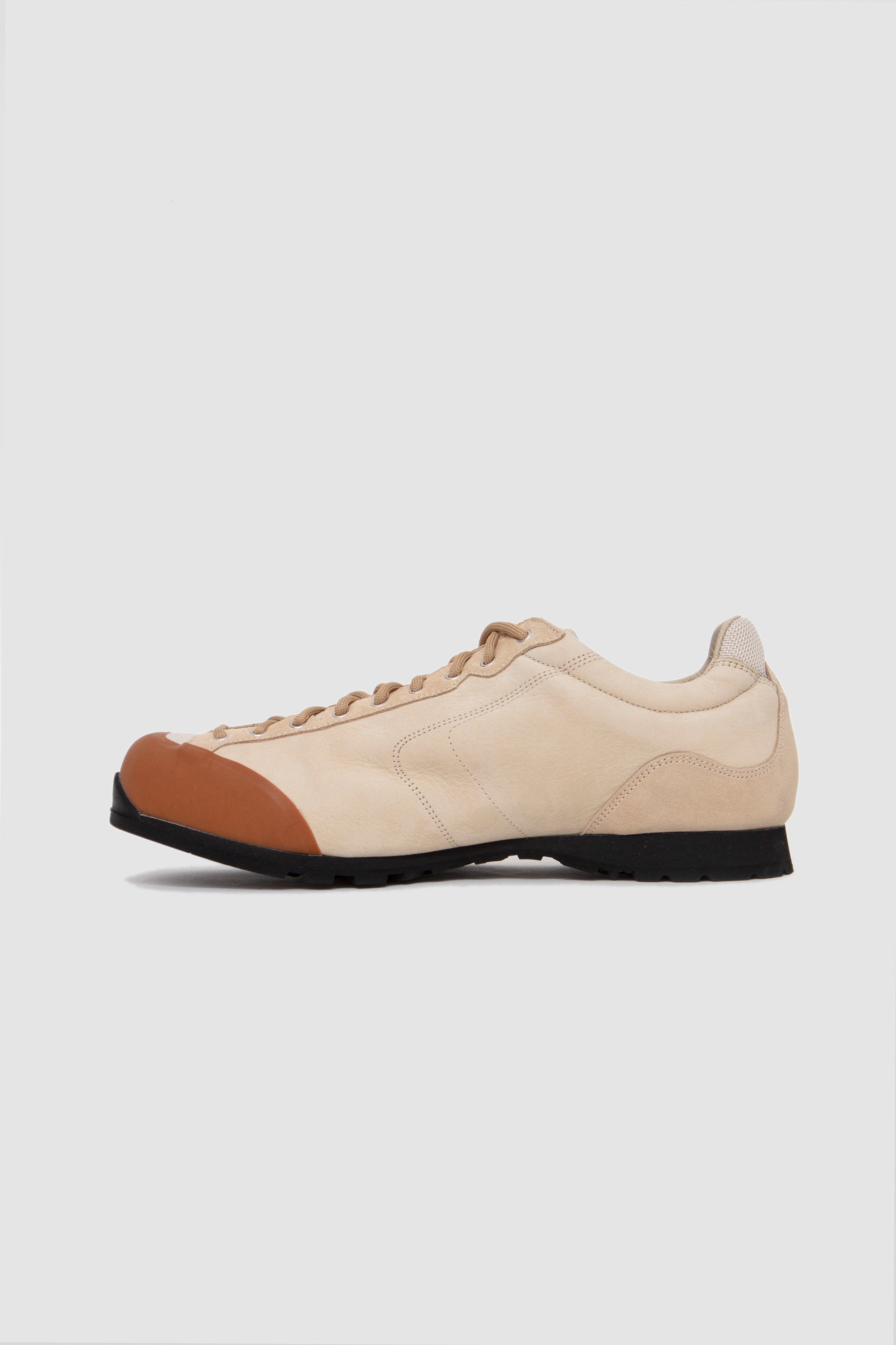 Movida ’92 Light Tan Nubuck_4